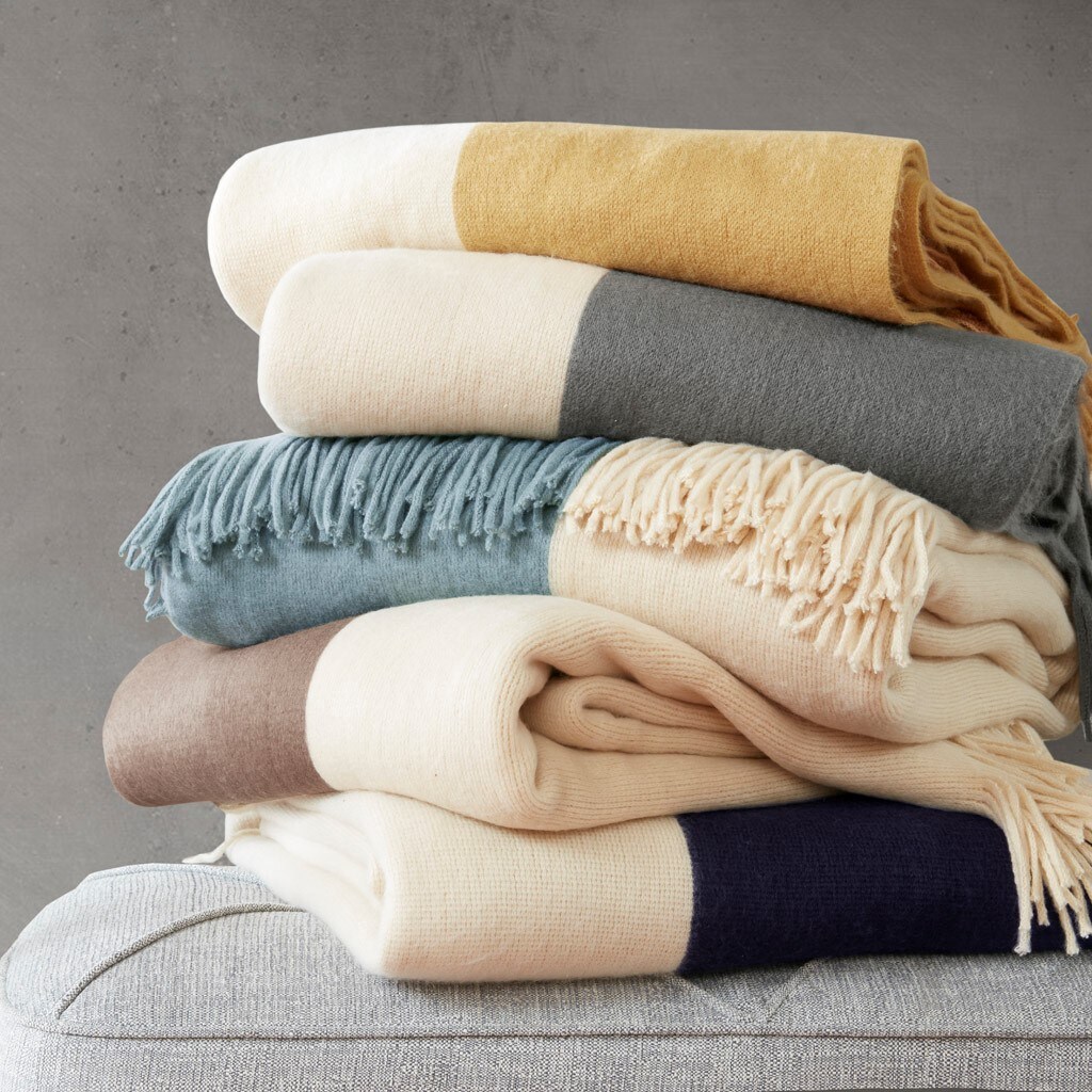 Gracie Mills 932-05II Blankets-And-Throws - View #3
