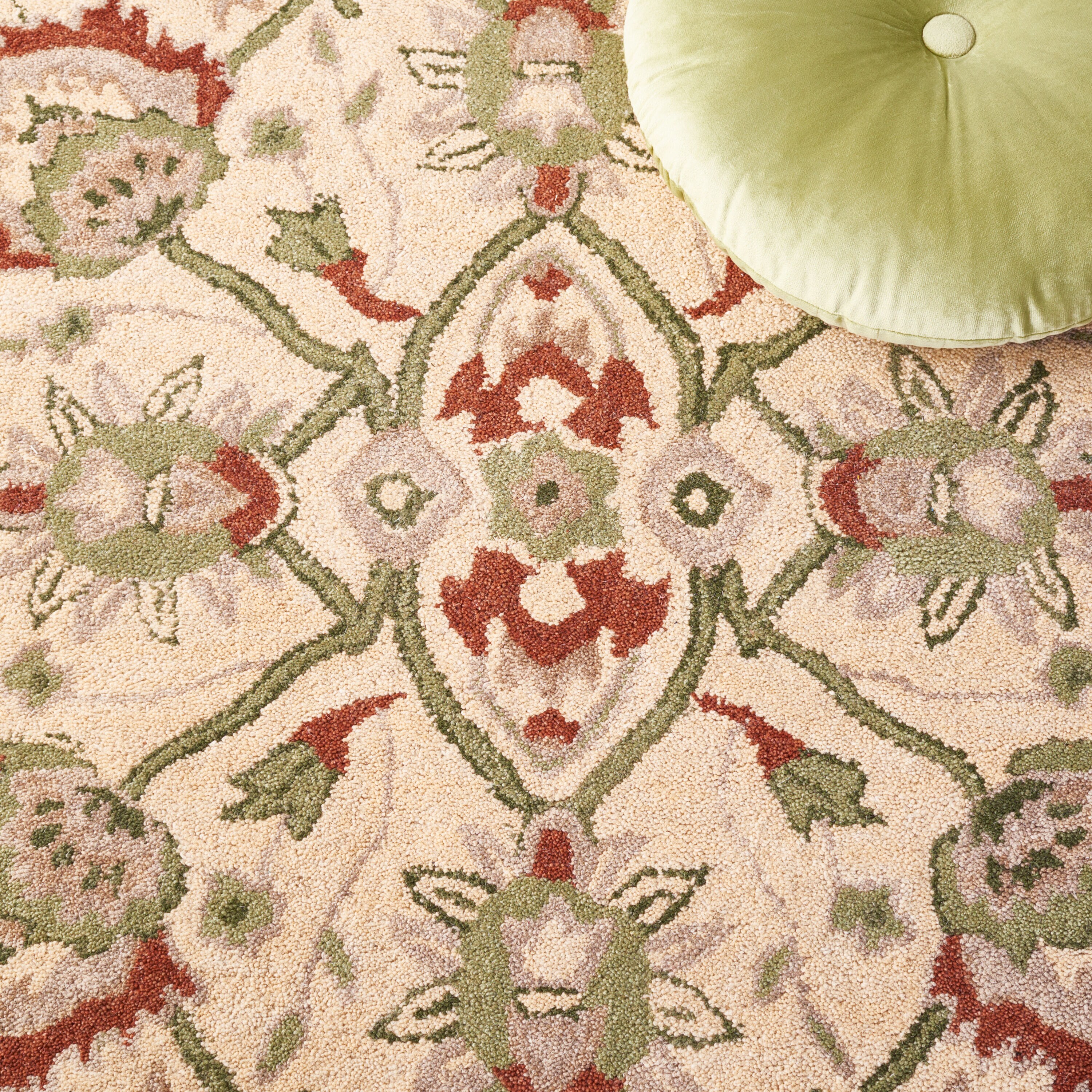 Safavieh AT65P-6SQ rugs - View #4