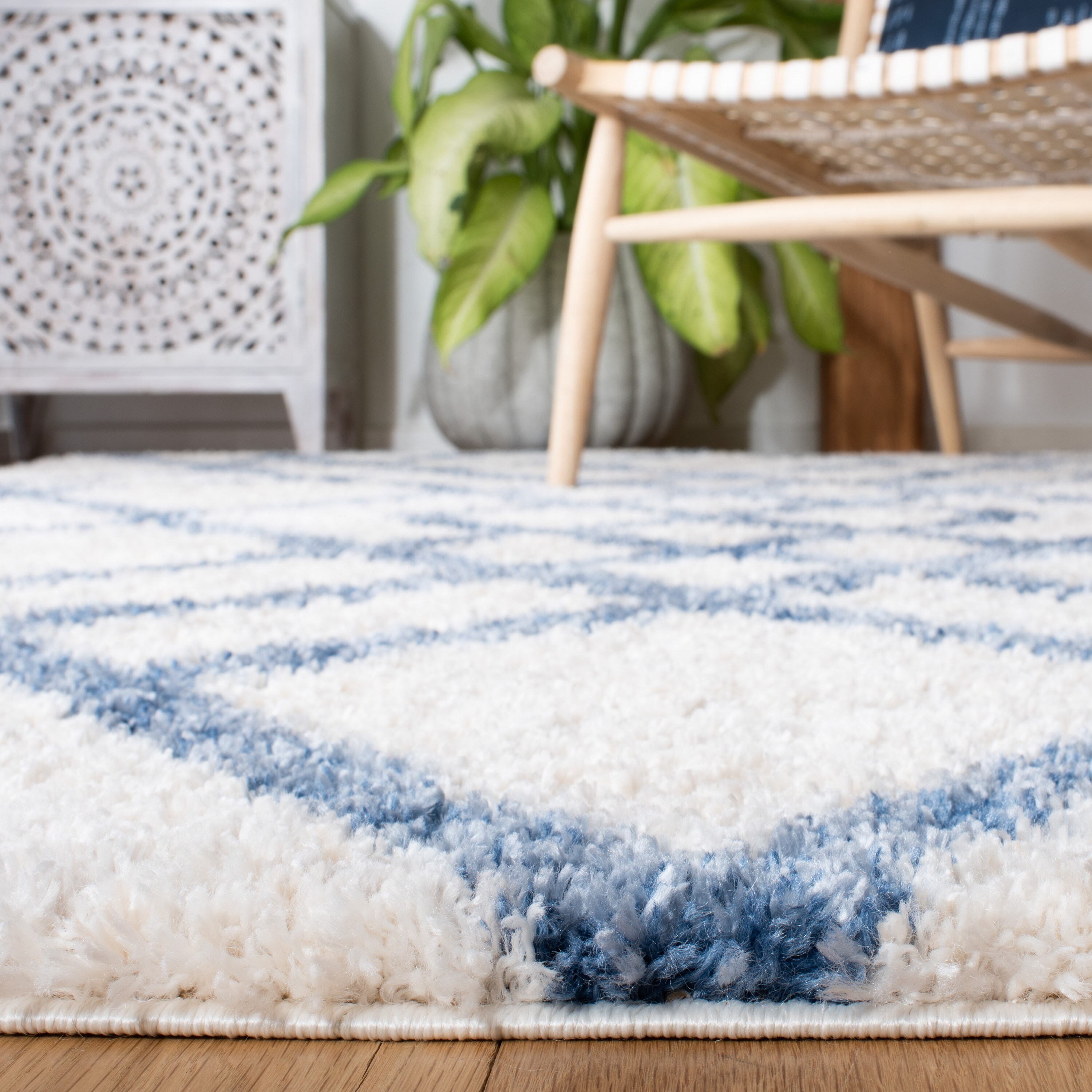 Safavieh BER214B-8 rugs - View #4