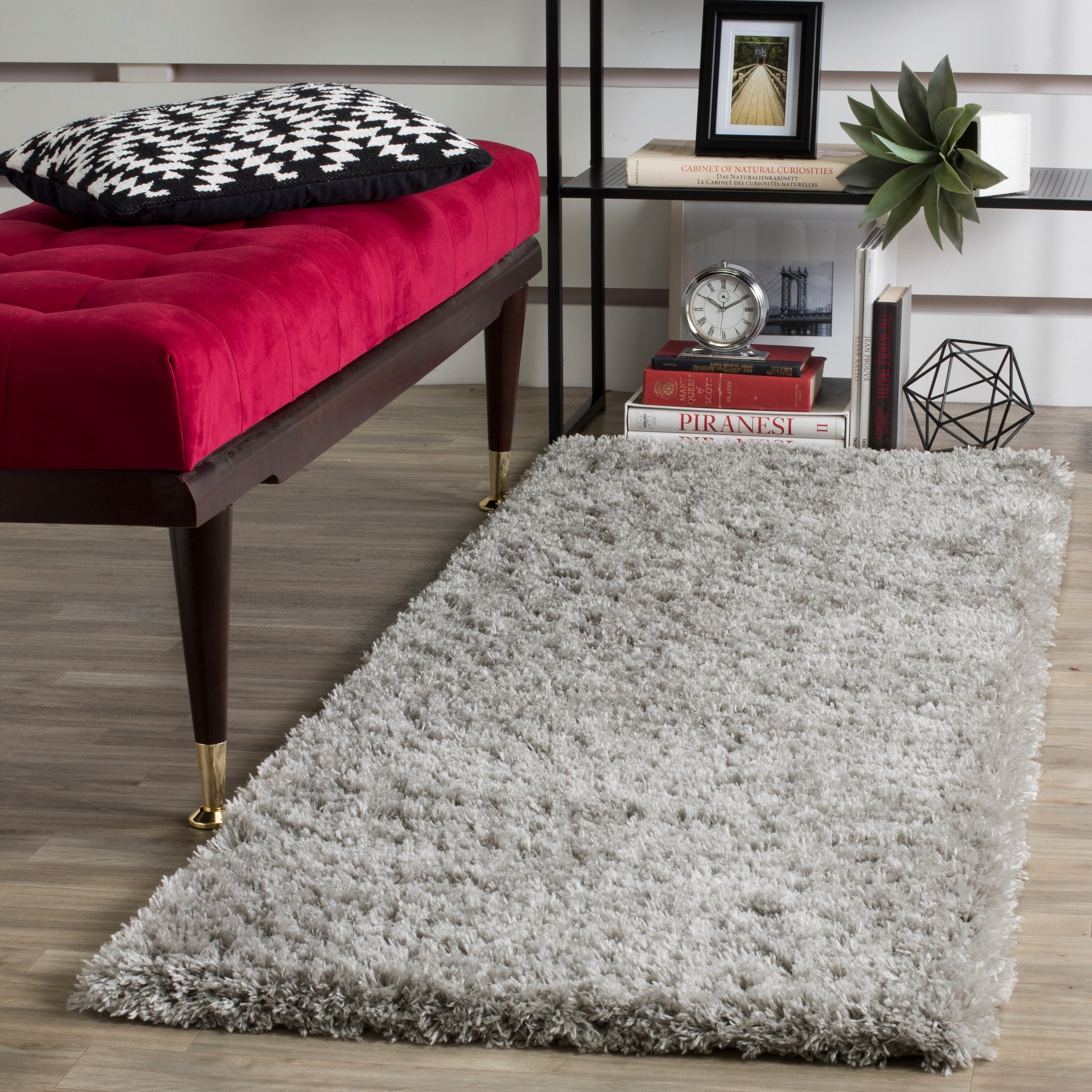 Safavieh SGI320B-27 Indie Sunile Shag 2 x 7 (ft) Loomed Synthetic Gray Rectangular Indoor Solid Runner rug