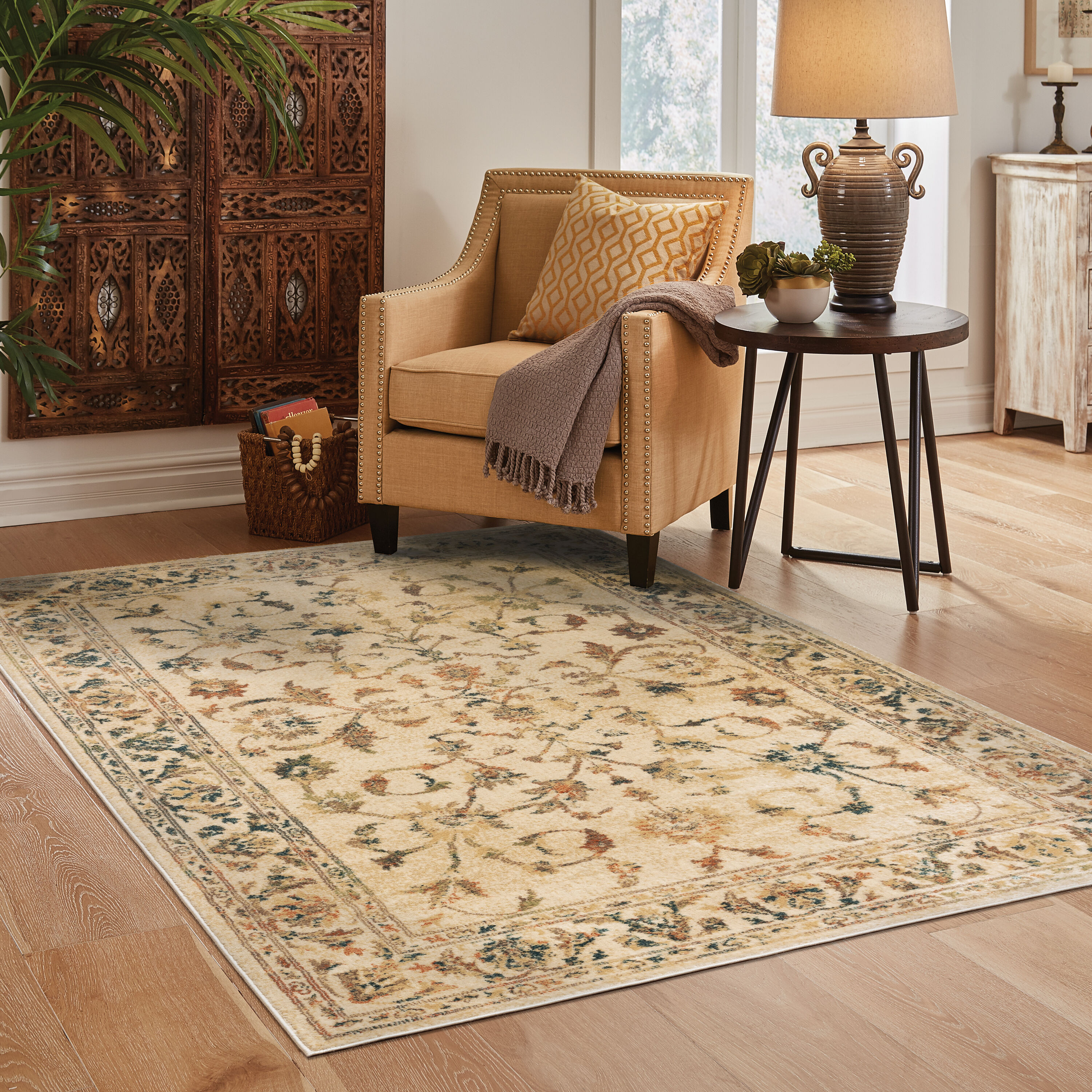 Archer Lane 133JULI1V5L Ellora 5 x 7 (ft) Polypropylene Beige Rectangular Indoor Floral/Botanical Oriental Area rug