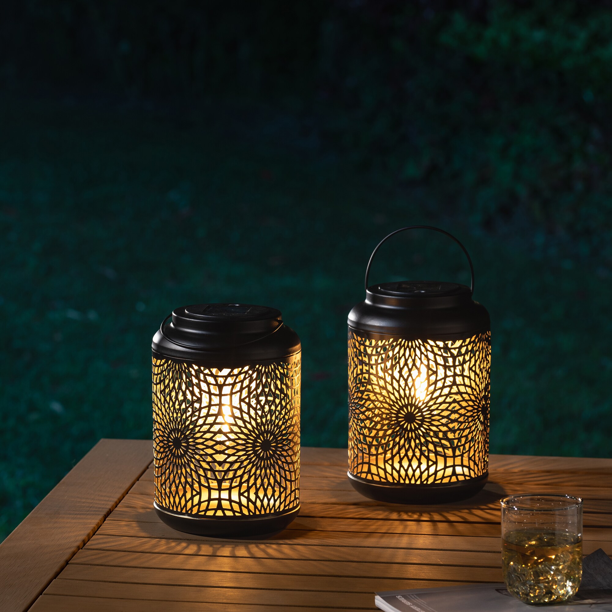 Glitzhome 6-in x 8.75-in Black Metal Solar Outdoor Decorative Lantern ...