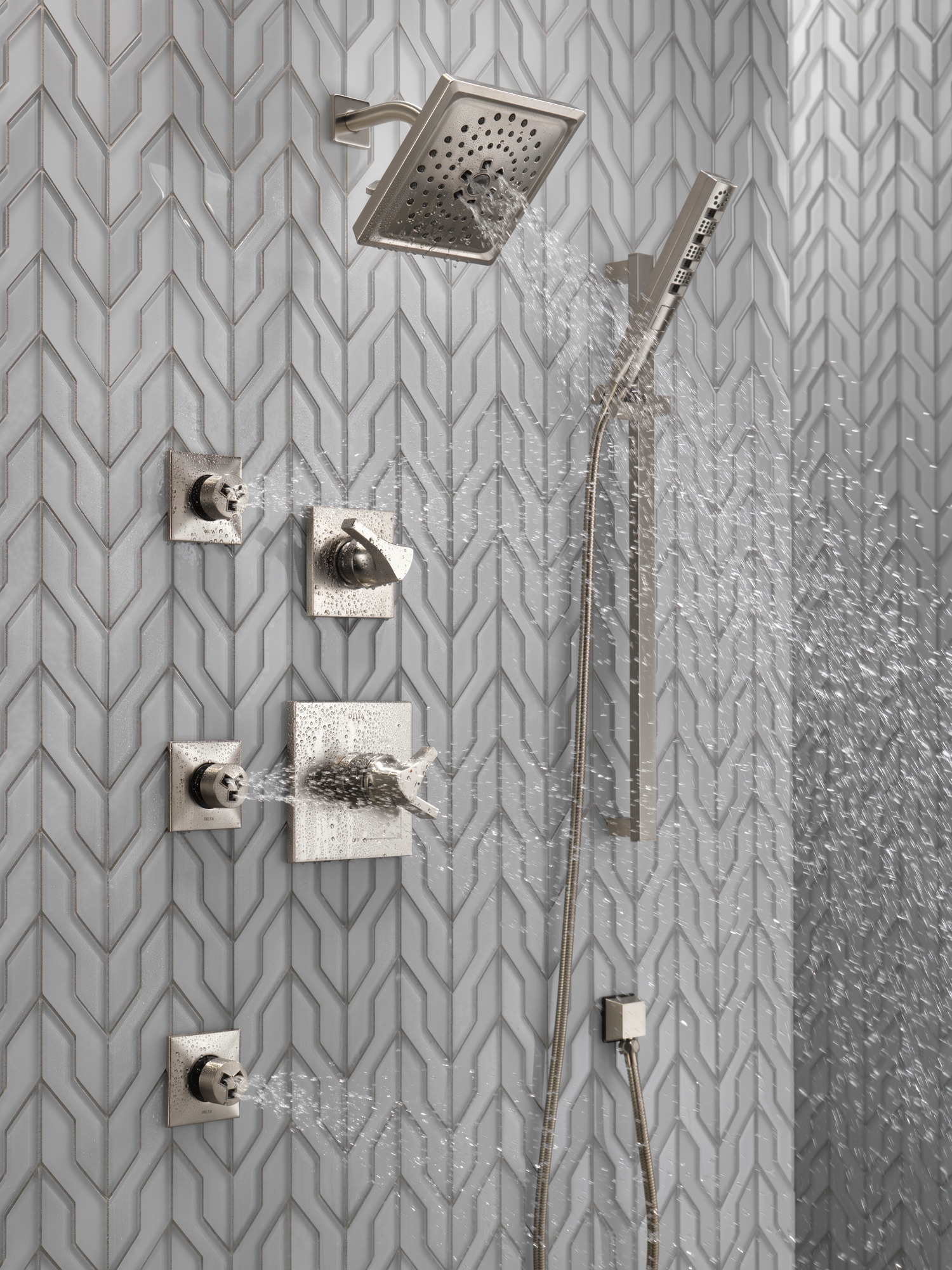Delta T11974-SS Bath-Shower-Facc - View #15