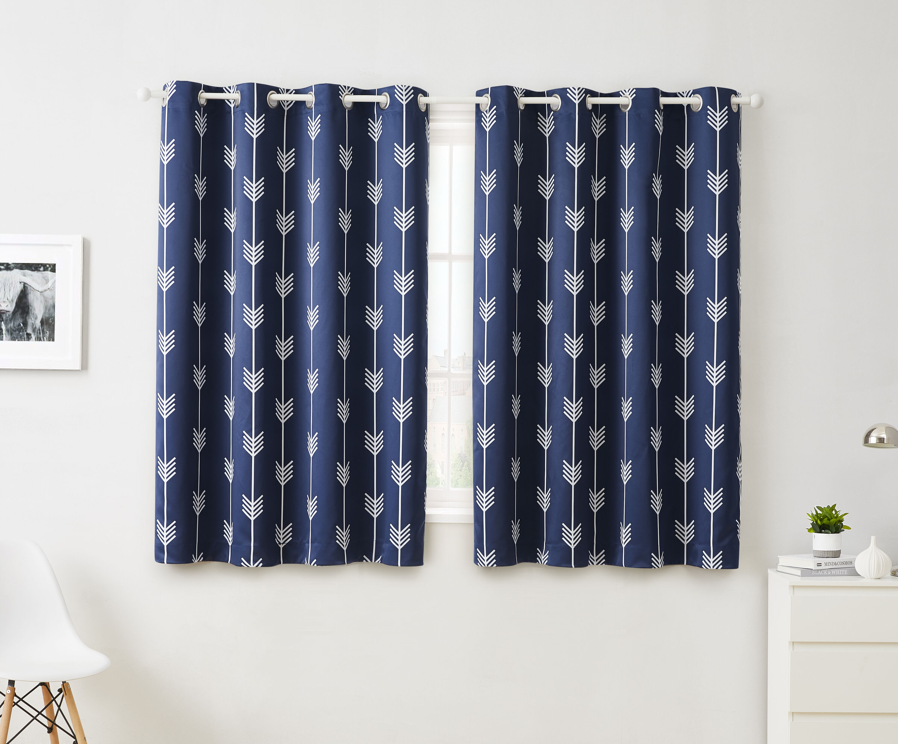 Totally Home Decor ARRW-NVY72 72-Inches Navy Blue Room darkening Grommet Curtain panel pair