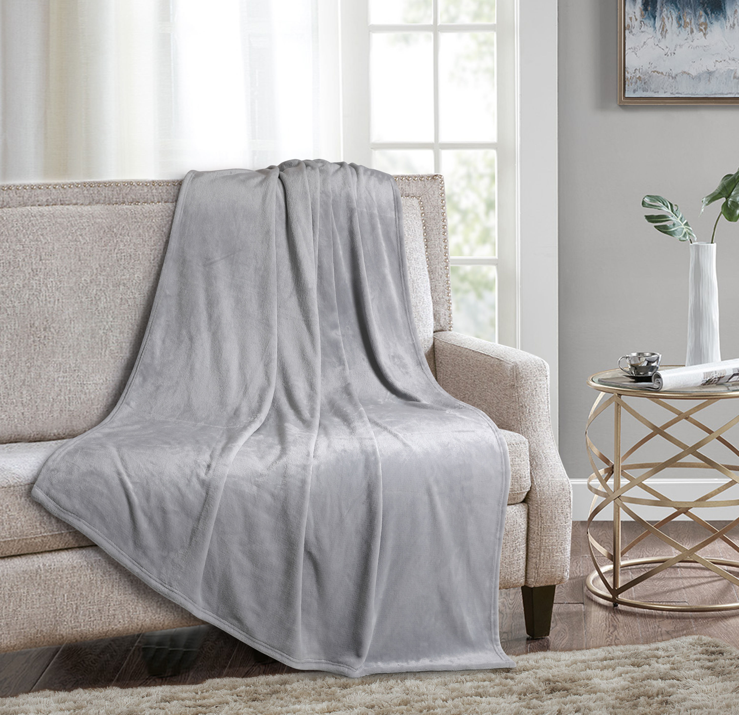 Sutton Home ANTIM-VELTH-GRY Grey 50-in x 70-in Polyester Throw