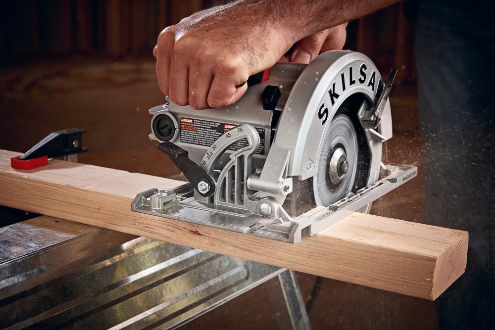 SKIL SOUTHPAW SIDEWINDER 15-Amp 7-1/4-in Corded Circular Saw at