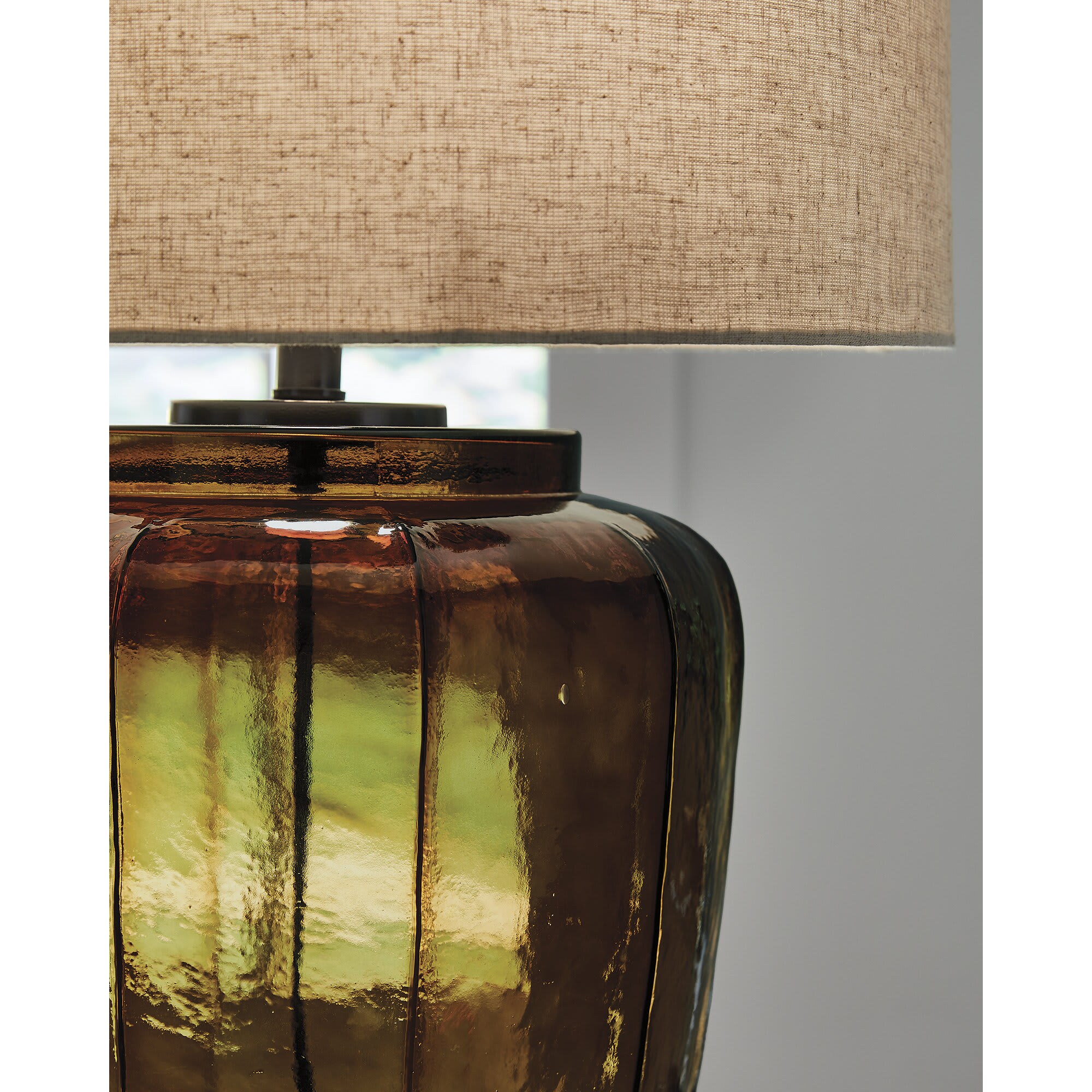 Signature Design by Ashley L430914 Table-Lamps - View #3