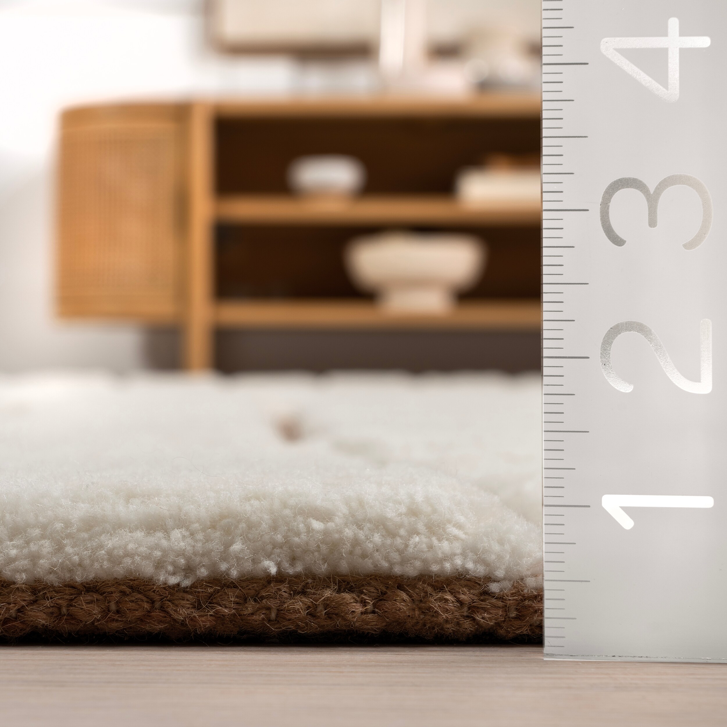 nuLOOM Nazco Abstract New Zealand Wool 9ft. x 12ft. Cream Area Rug