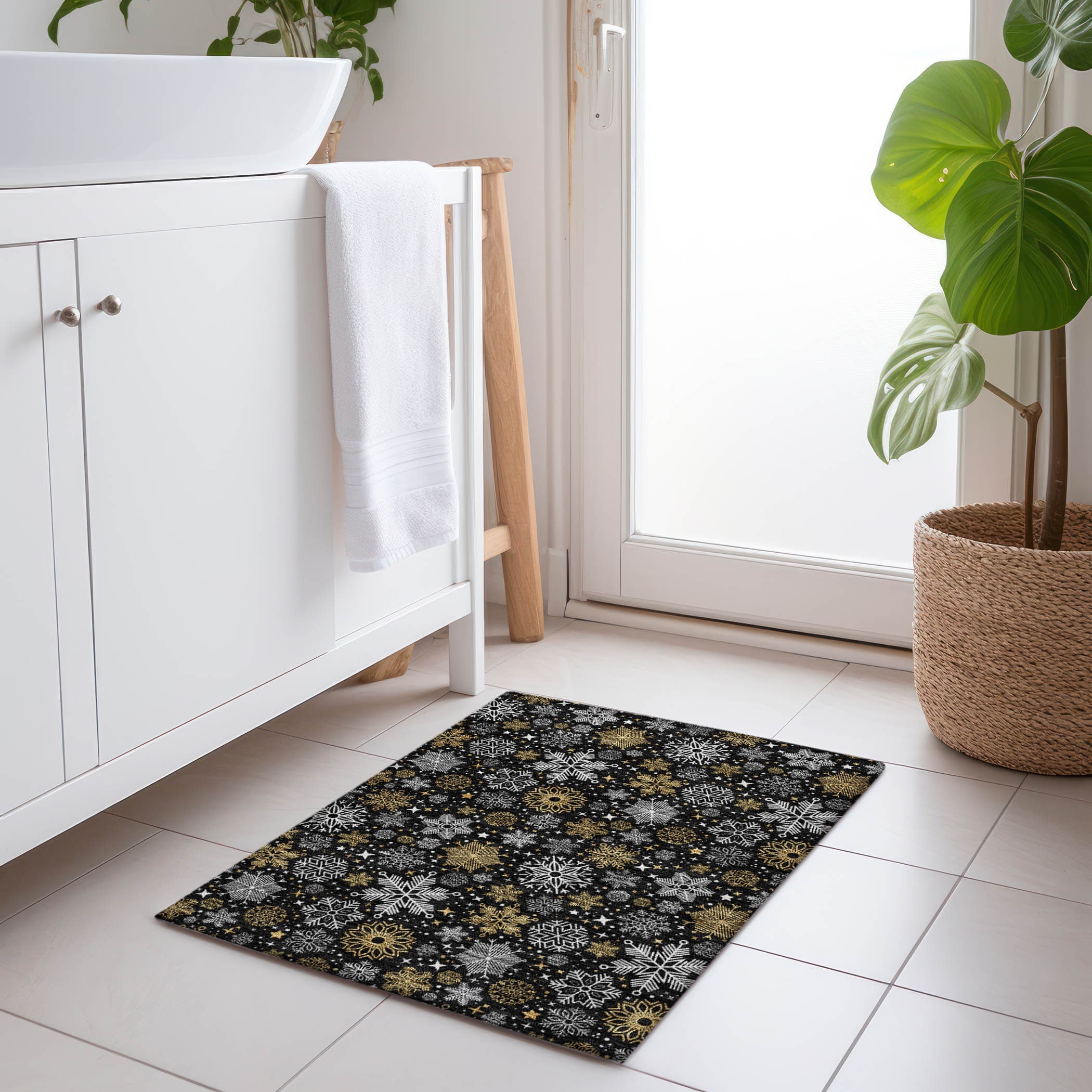Addison Rugs ACN1823BK20X30 Chantille ACN1823BK 1 x 2 (ft) Loomed Polyester Black Rectangular Indoor/Outdoor Machine washable Area rug