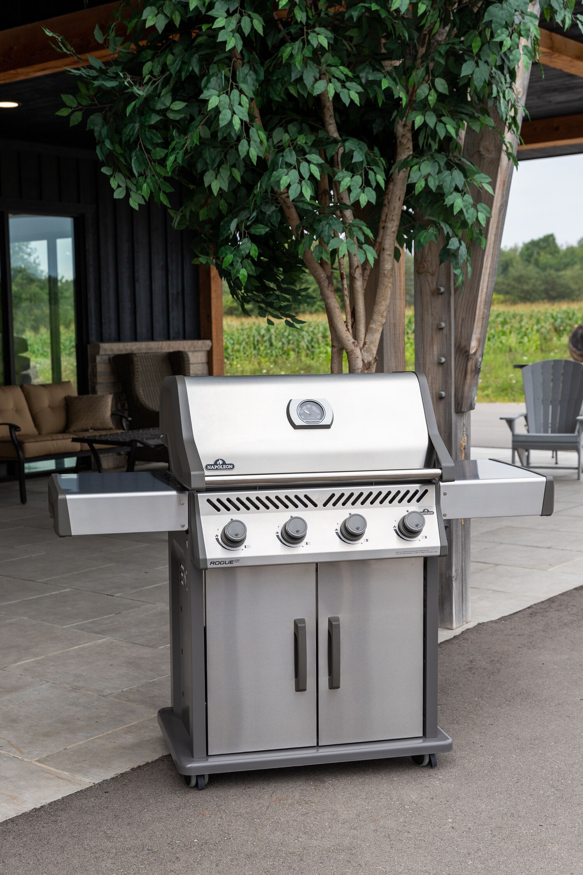 NAPOLEON Rogue XT Stainless Steel 4-Burner Liquid Propane Gas Grill with Integrated Smoker Box