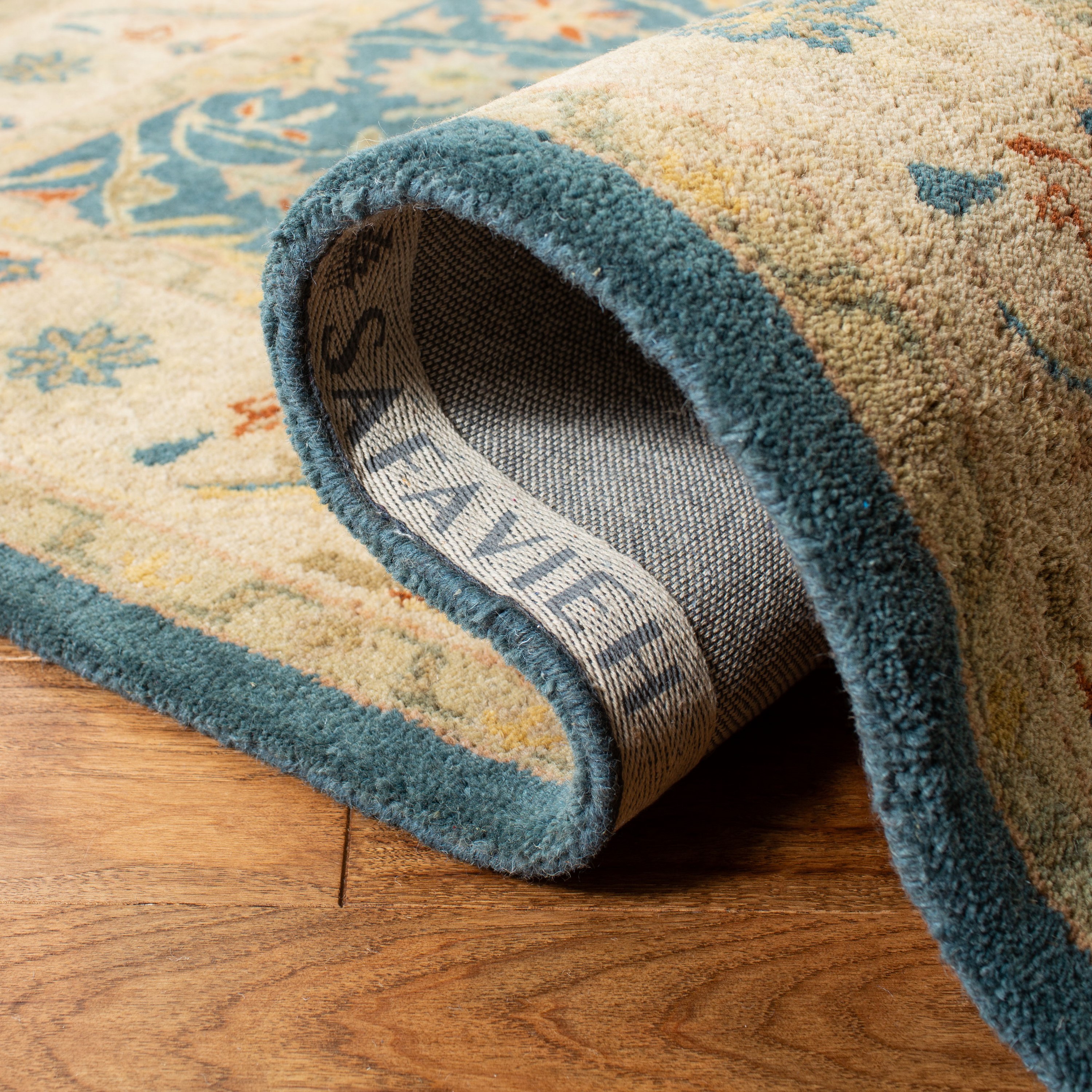 Safavieh AT14E-10 rugs - View #5