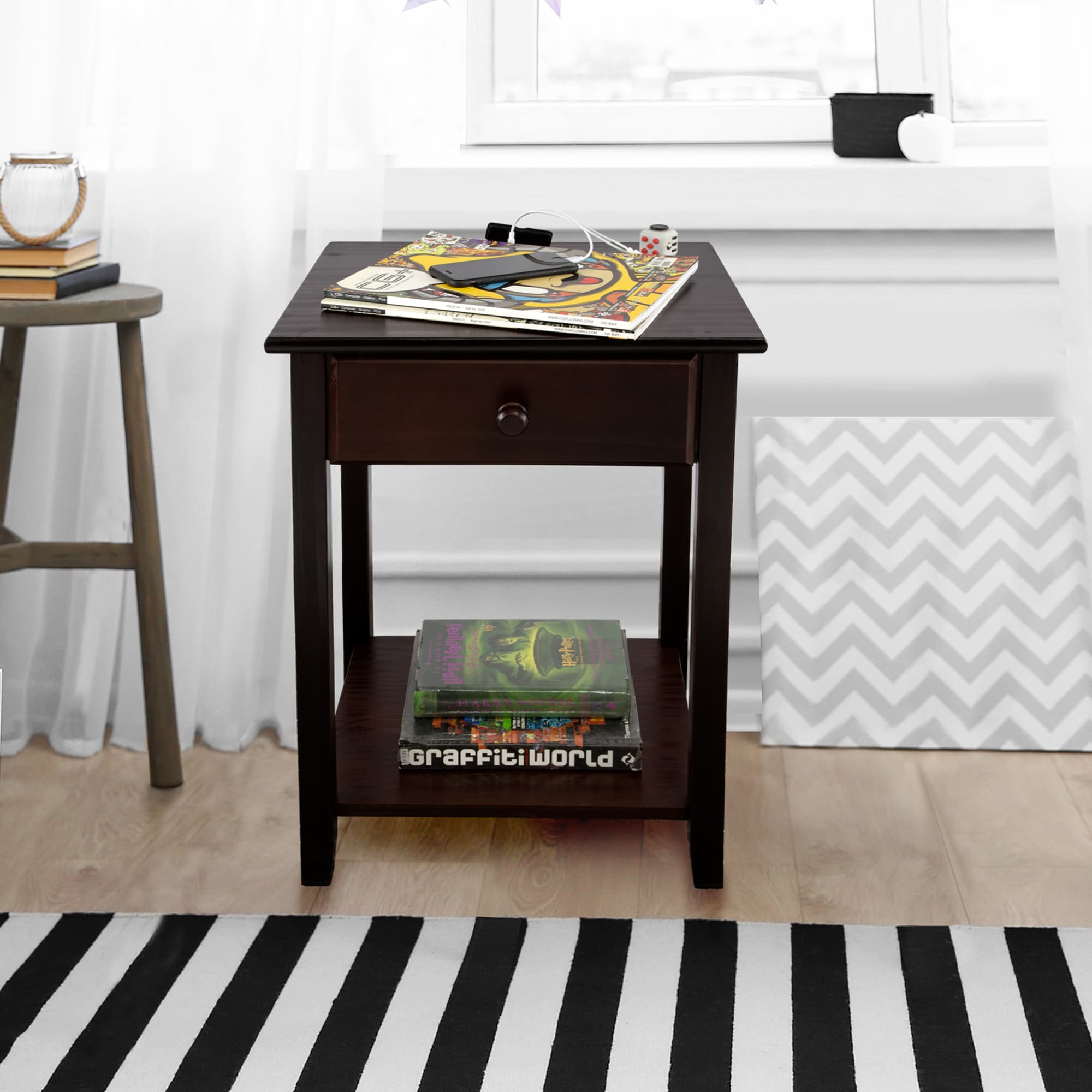 Casual Home 647-23 nightstands - View #8