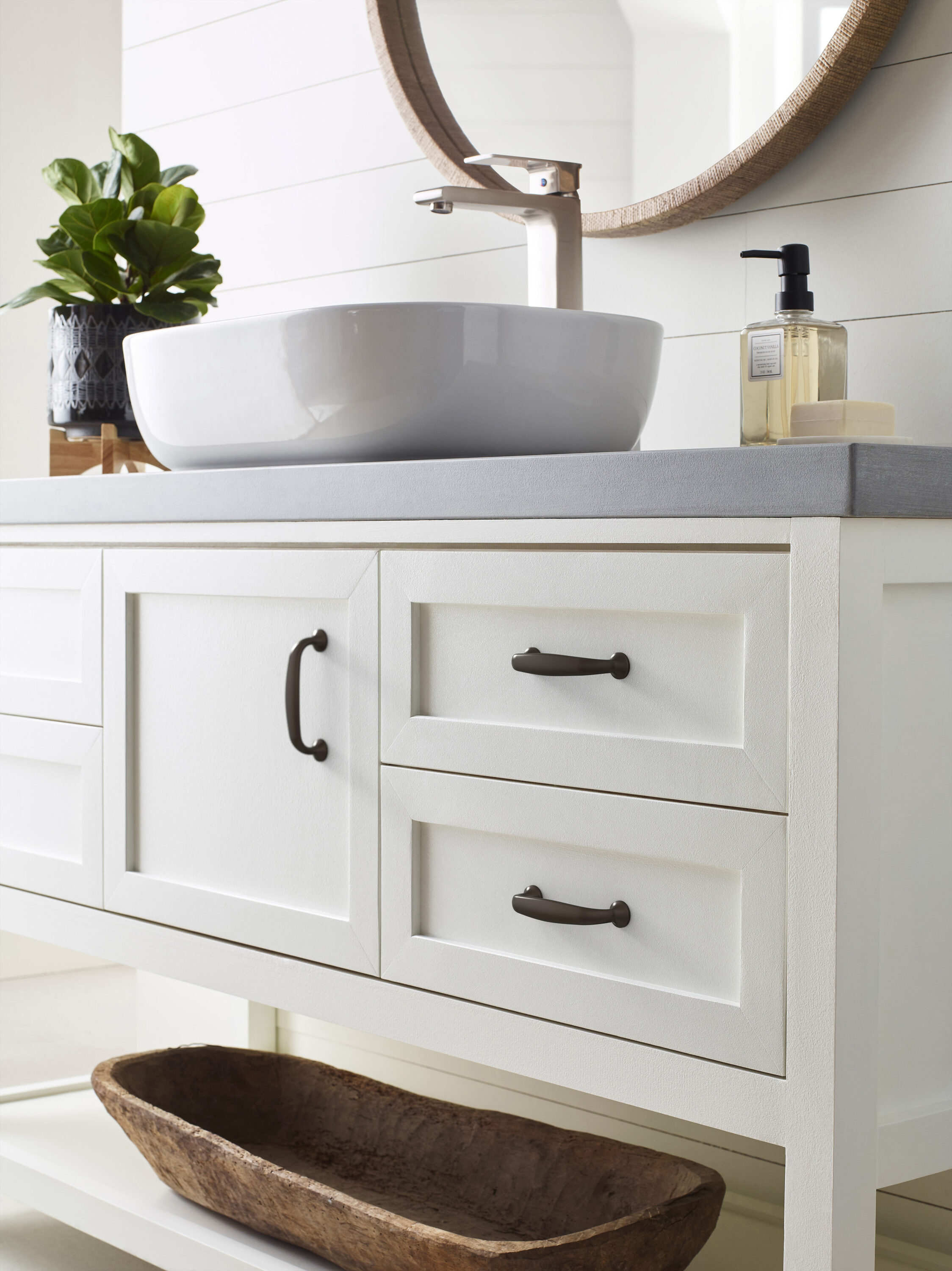 Oil-Rubbed Bronze 3-Inch Modern Cabinet Pull with Mounting Hardware