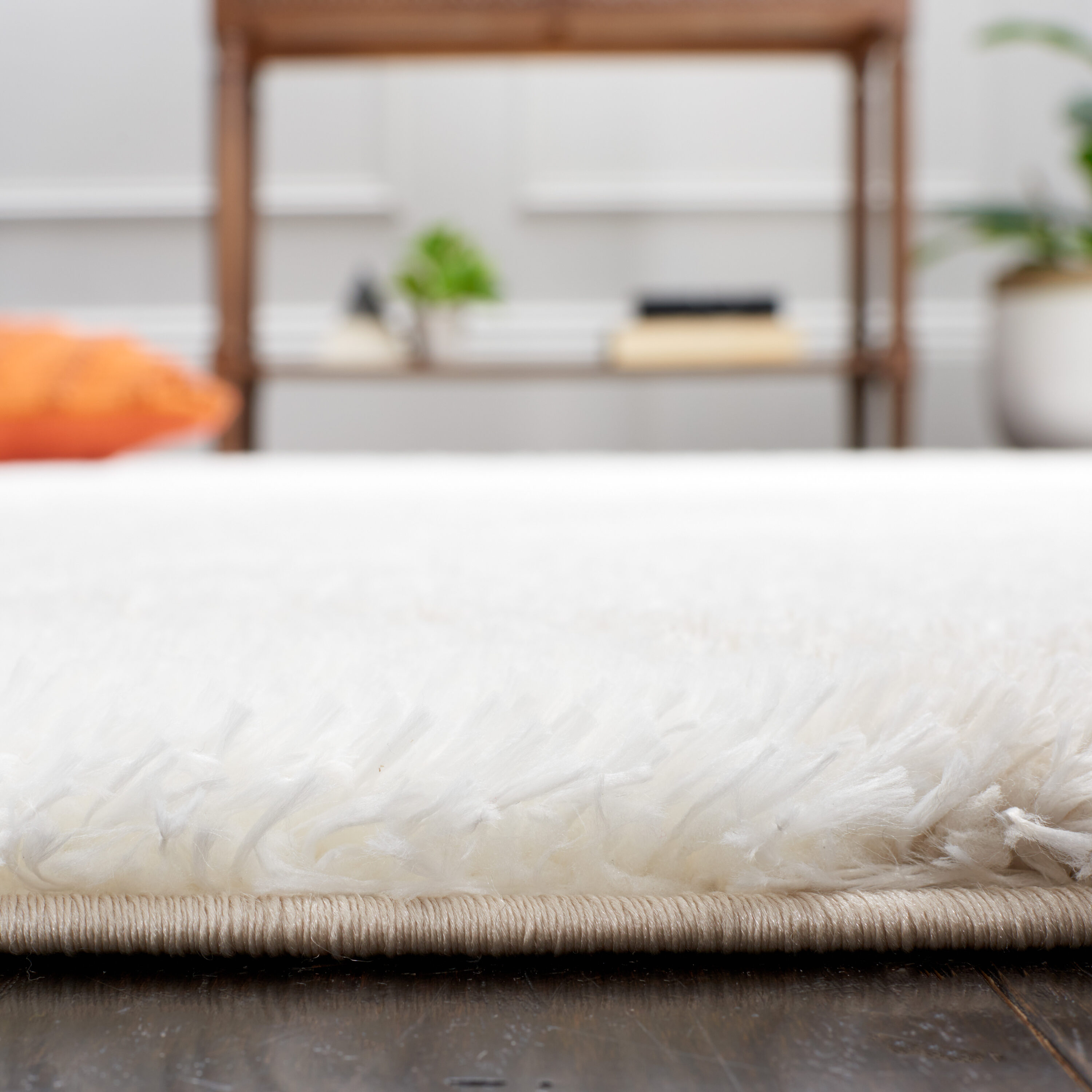 Hand-Knotted White and Silver Geometric Shag Rug, 6'7" x 8'7"