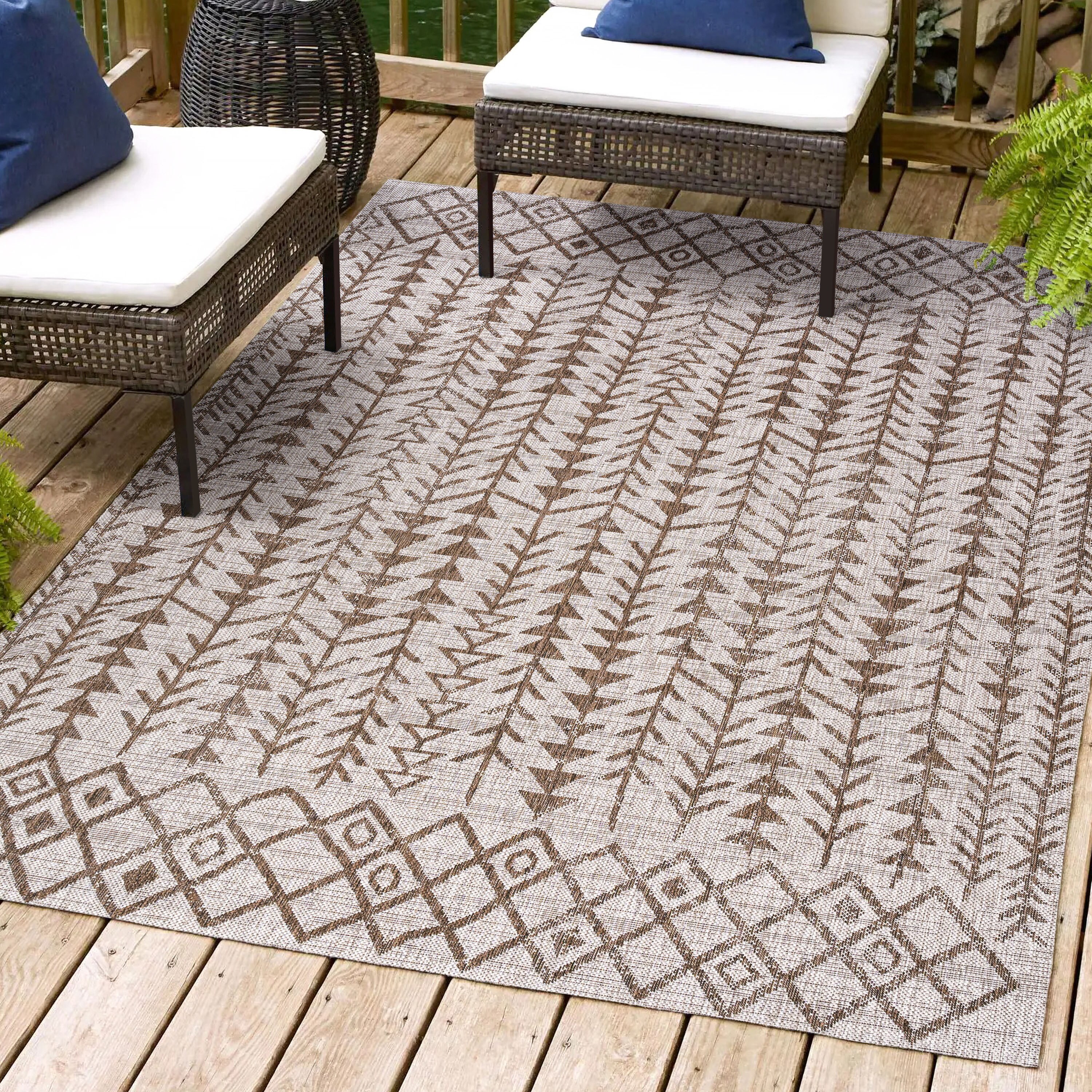 Bohemian Geometric Easy-Care Synthetic Area Rug - Beige/Brown 8' x 10'