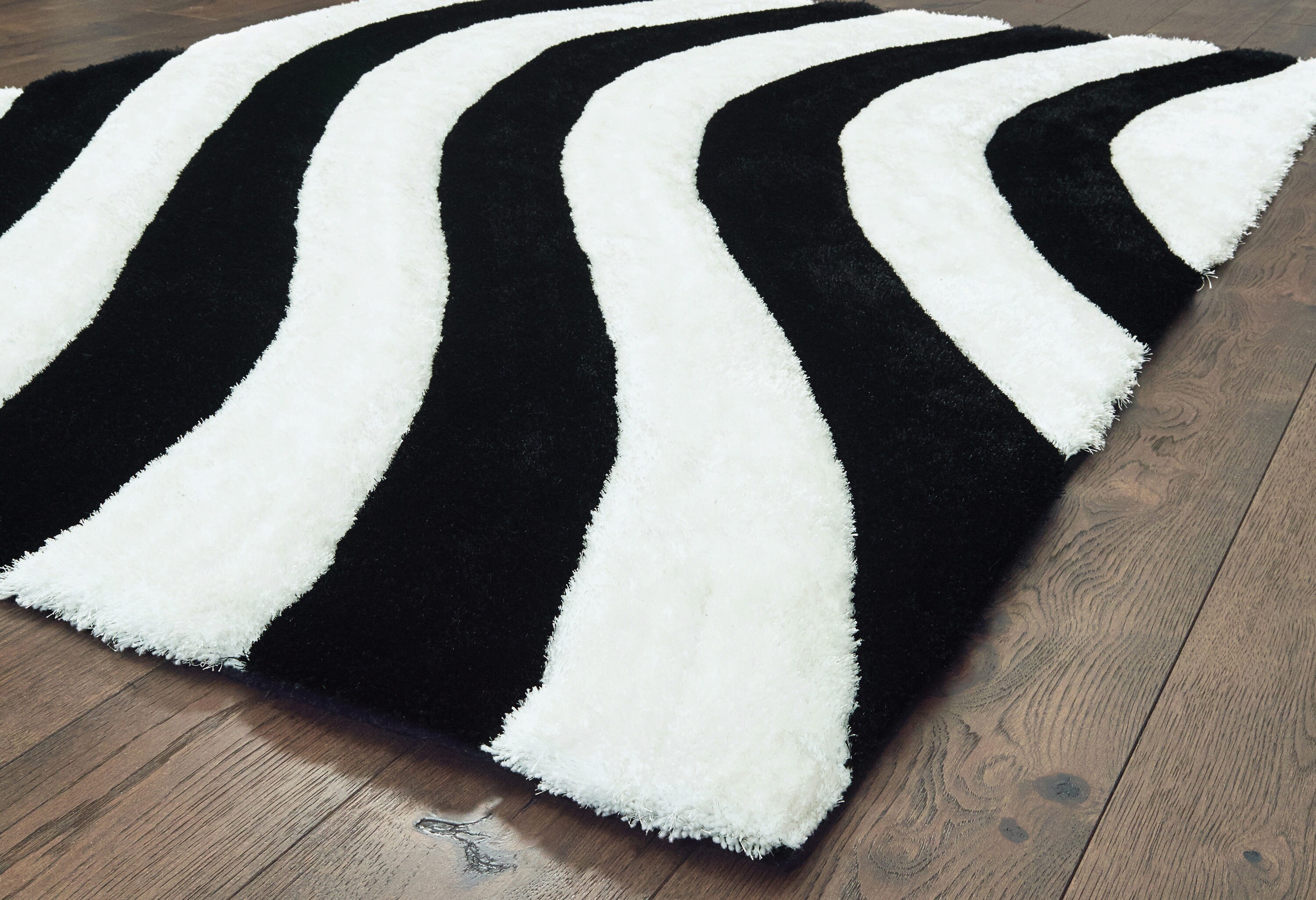 United Weavers Of America 2100 21670 58 rugs - View #2