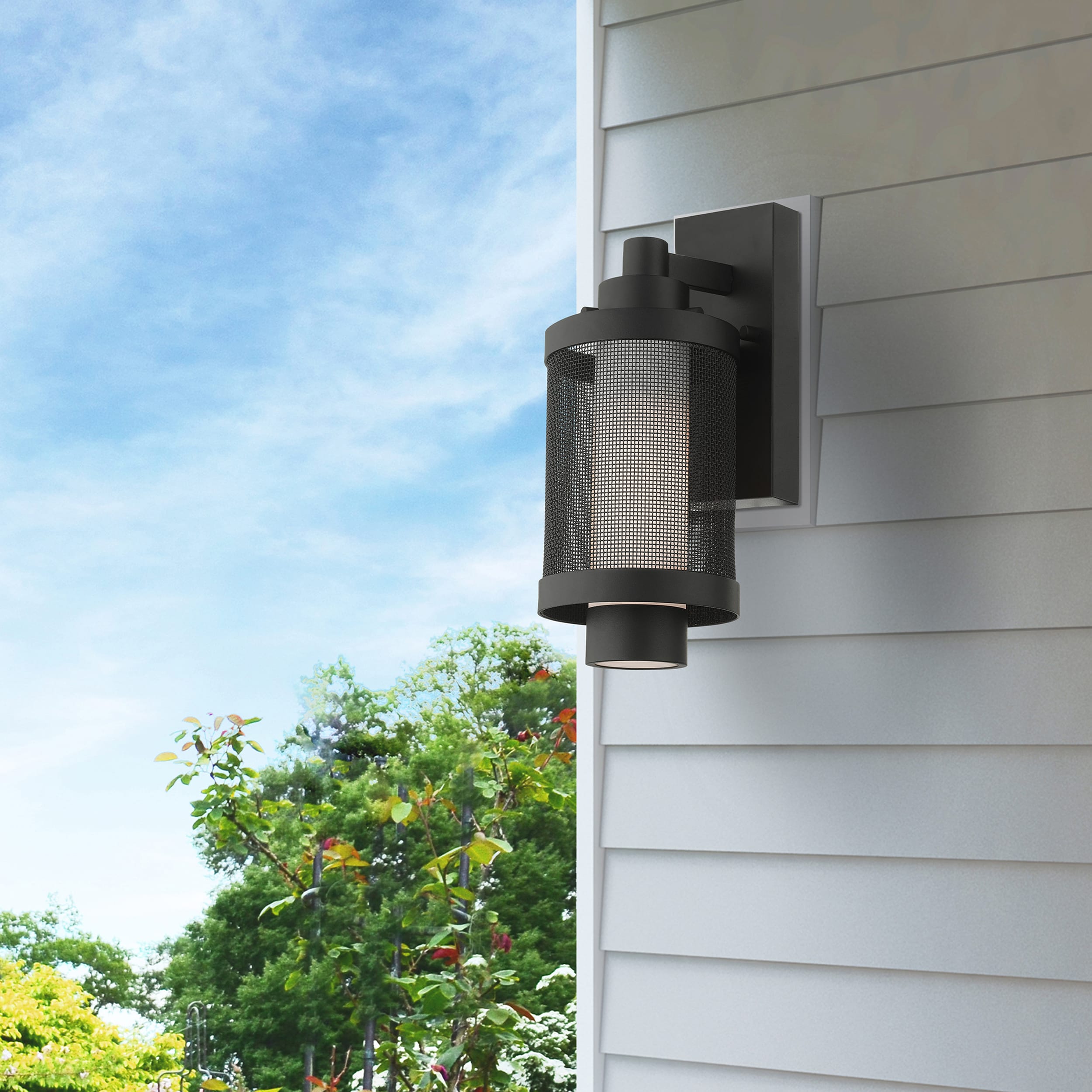 Textured Black Stainless Steel Mesh Outdoor Wall Lantern