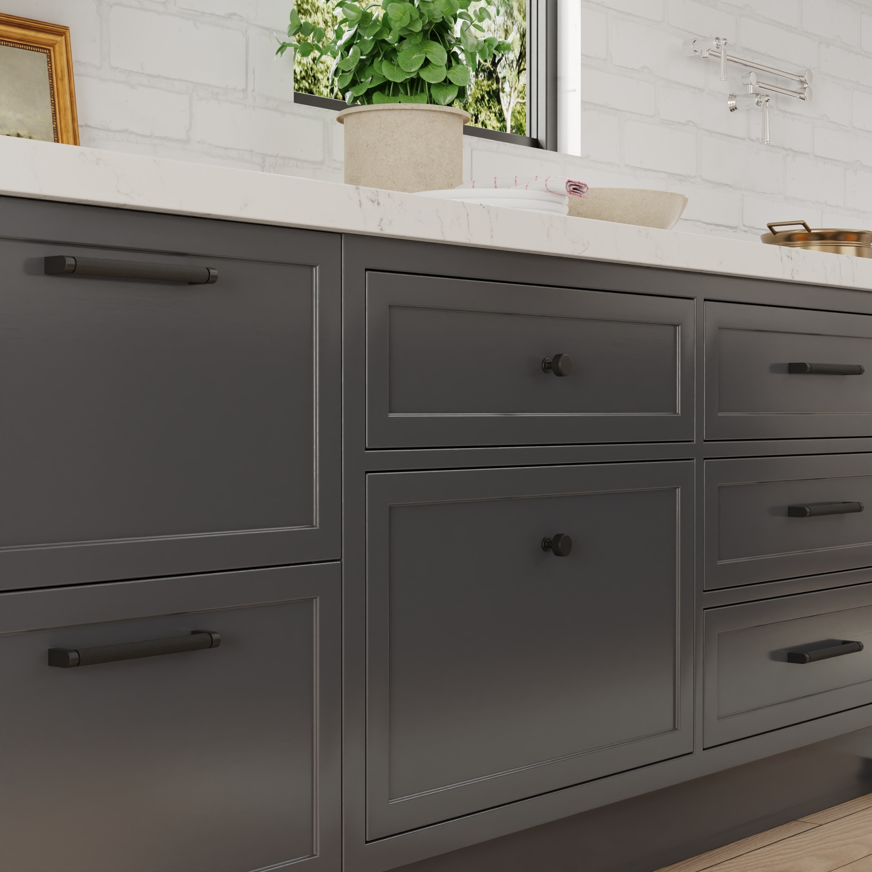 Sumner Street Home Hardware RL063132 Cabinet-Pulls - View #5