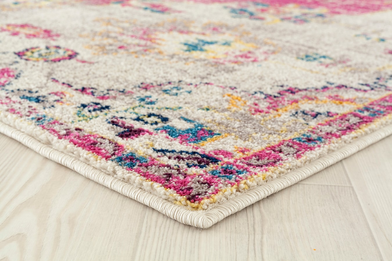 United Weavers Of America 713 20481 1013 rugs - View #3