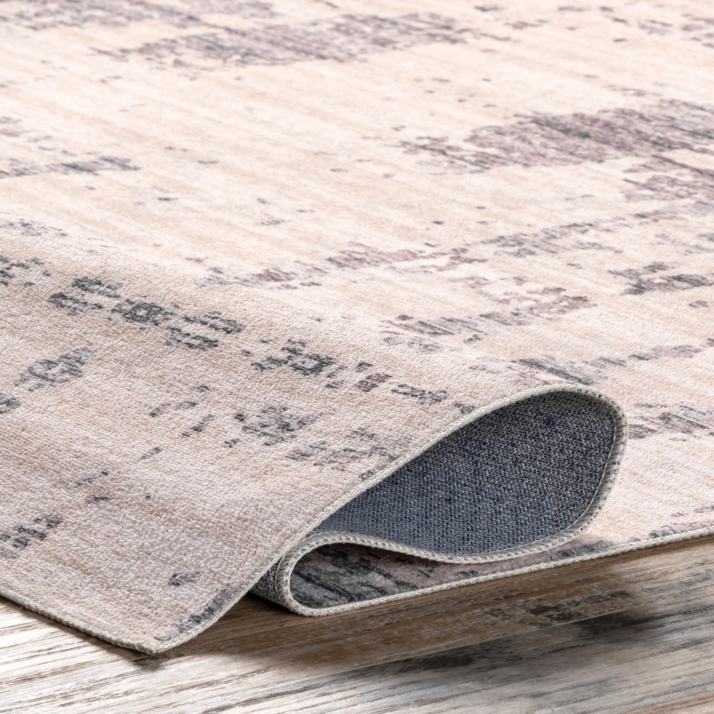 Eco-Friendly Ariana Abstract Gray Synthetic Area Rug 4' x 6'
