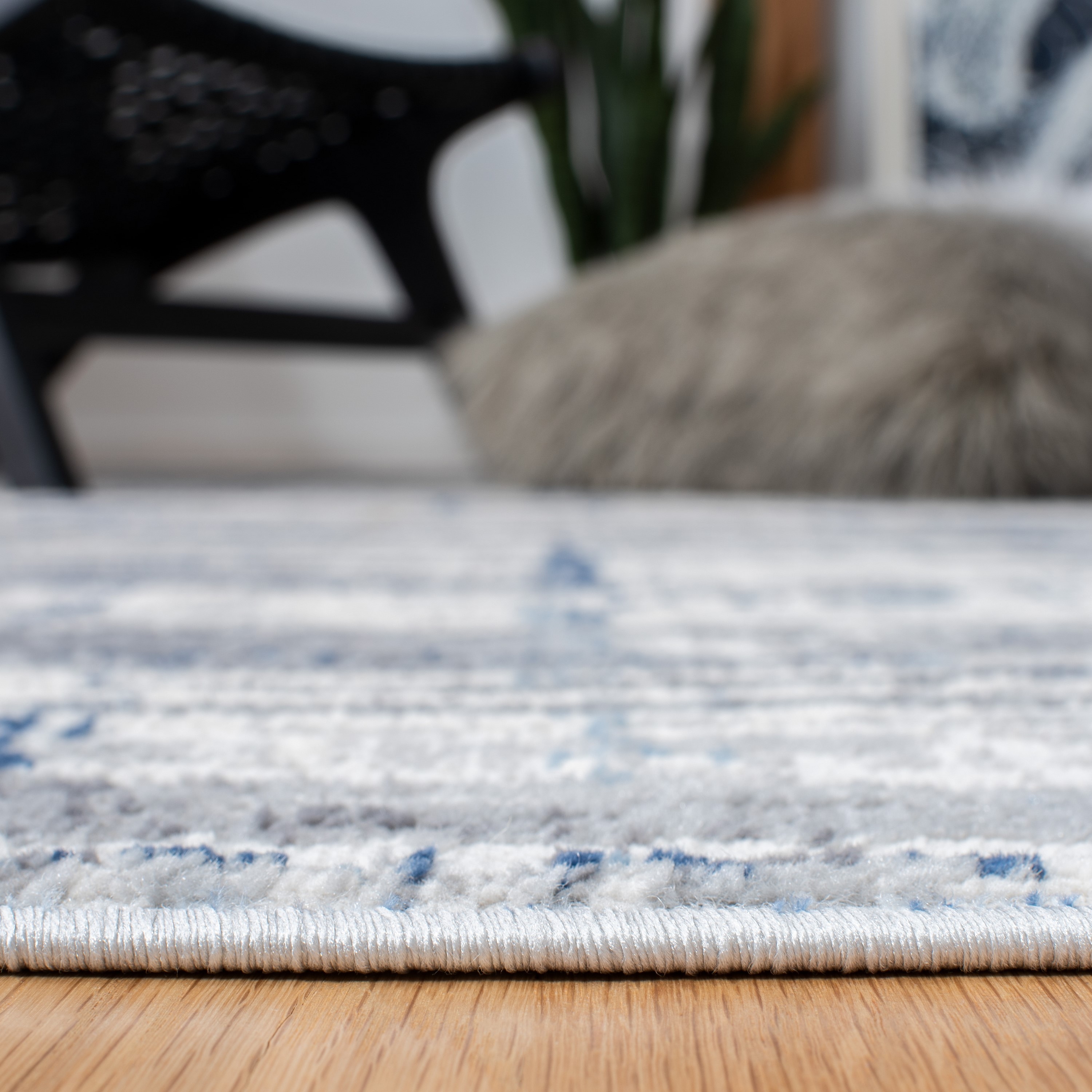 Safavieh ALA451F-7R rugs - View #4