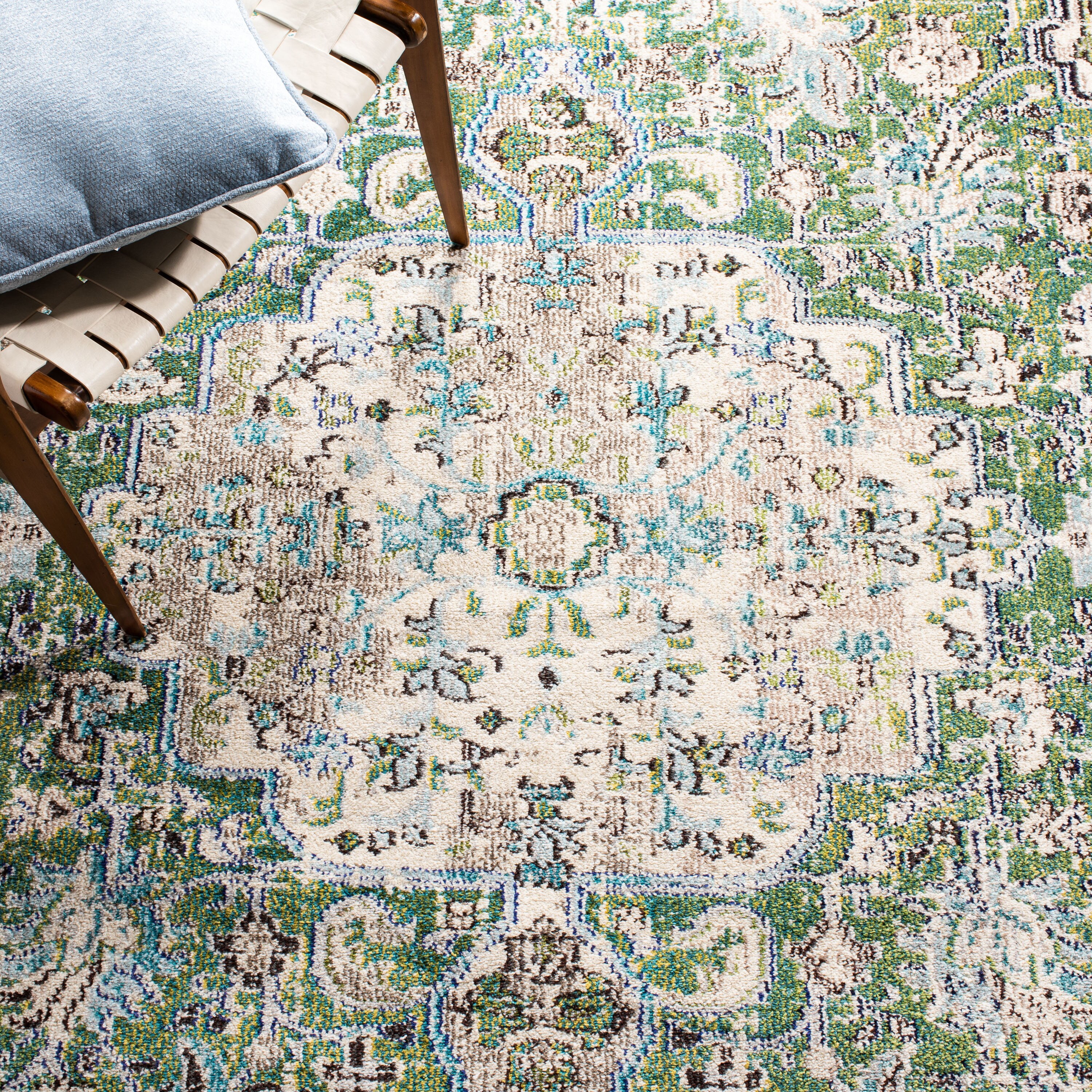 Safavieh MAD447Y-7R rugs - View #6