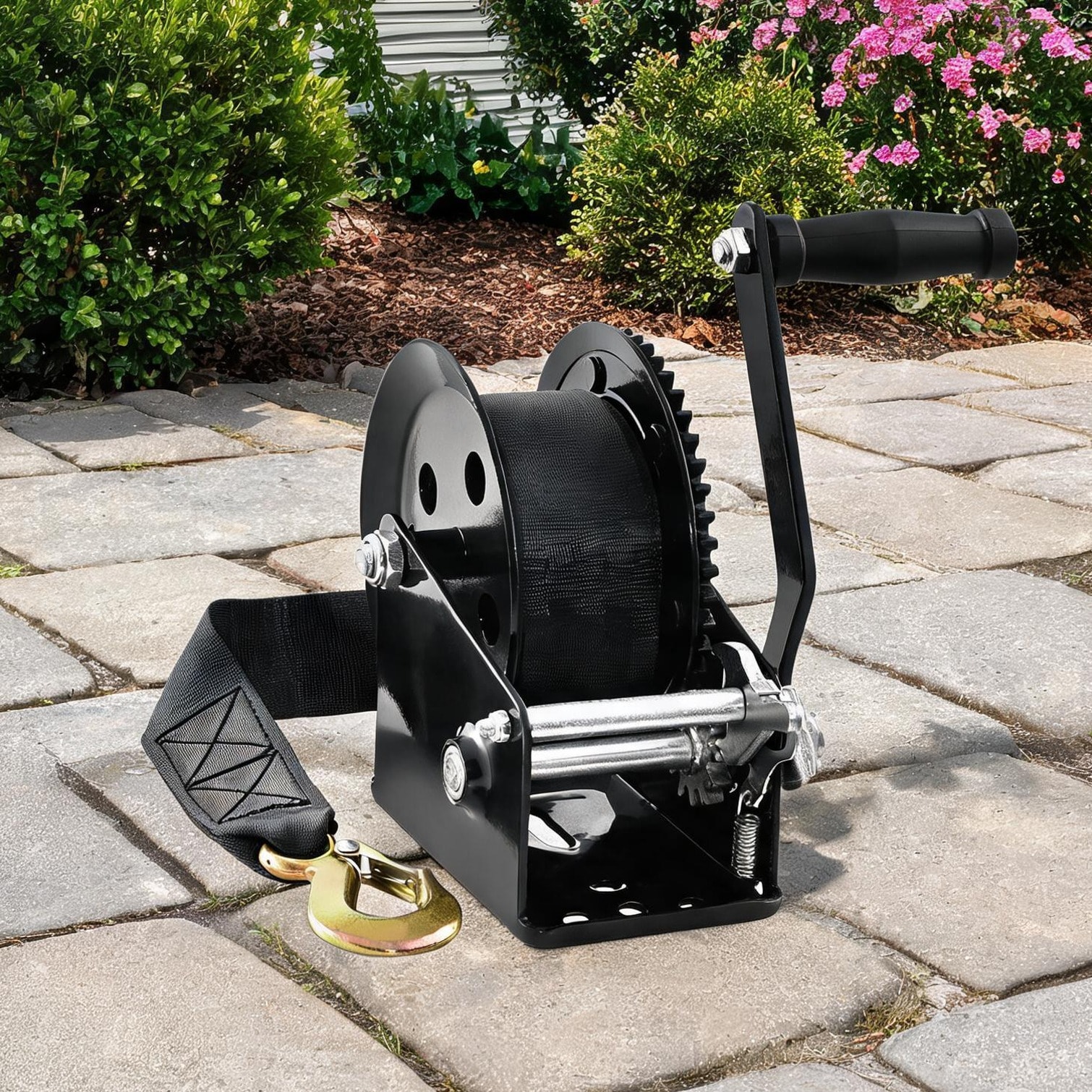 SunJet Winche combining Outdoor Space and 33 ft Strap with Black Steel and Boat 1600 lb Pulling Capacity