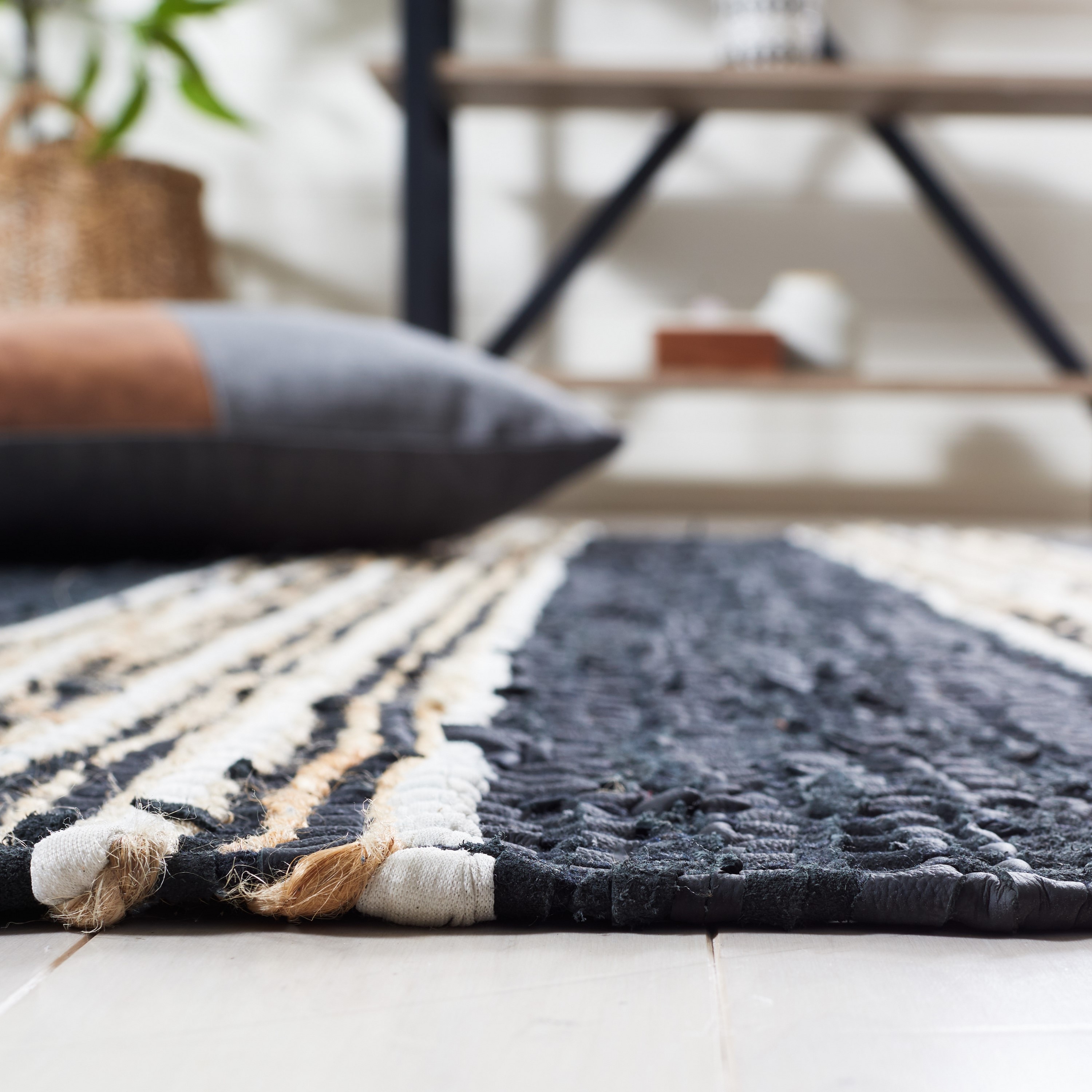 Safavieh VTL601Z-8 rugs - View #4