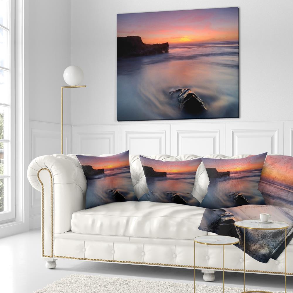 Designart CU10692-18-18 Accent-Pillows - View #2