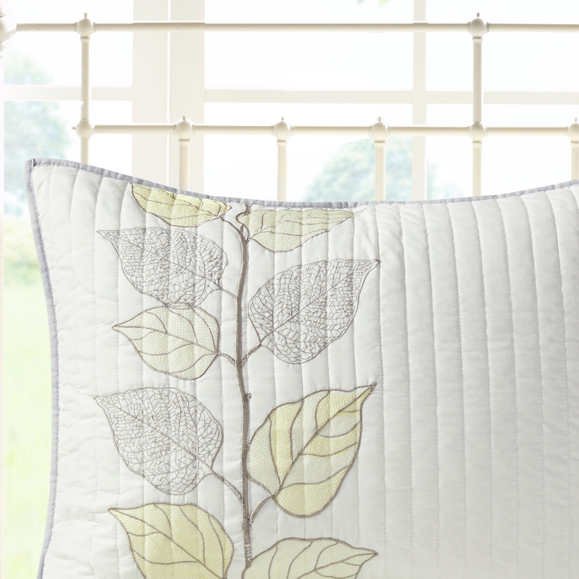 LUXEYARD DS-J-97620-B035 bedding - View #7