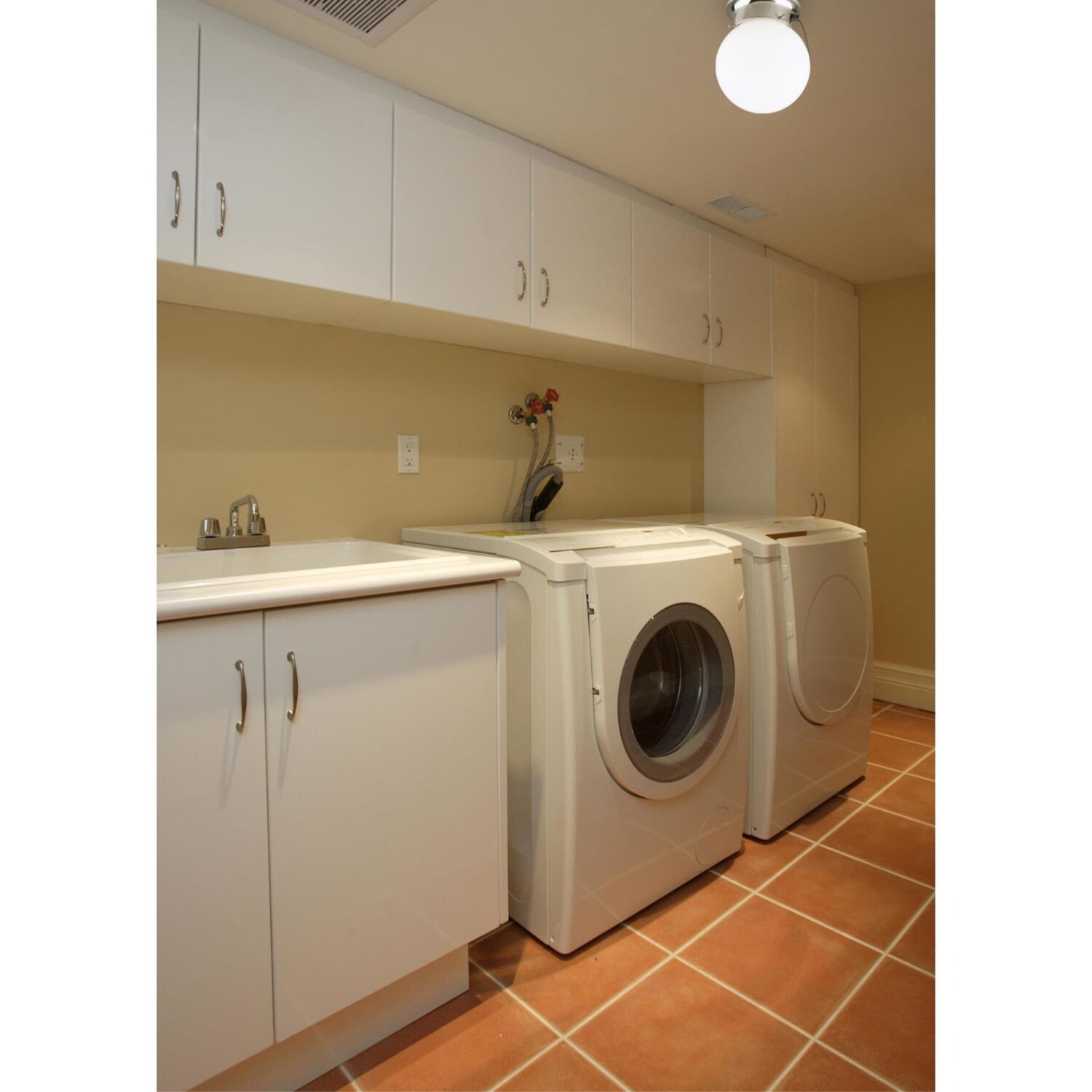 Westinghouse EJD3193026 flushmounts - View #2