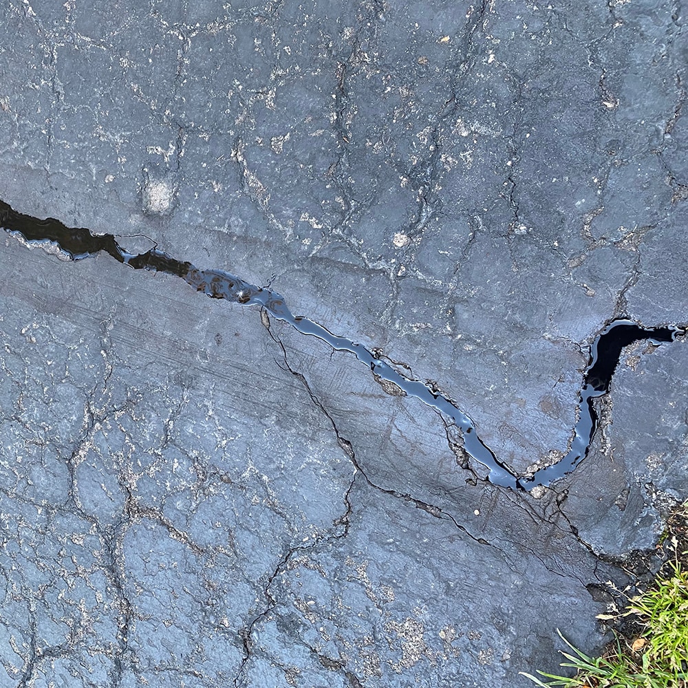 Sika 621653 Asphalt-Crack-Filler - View #17