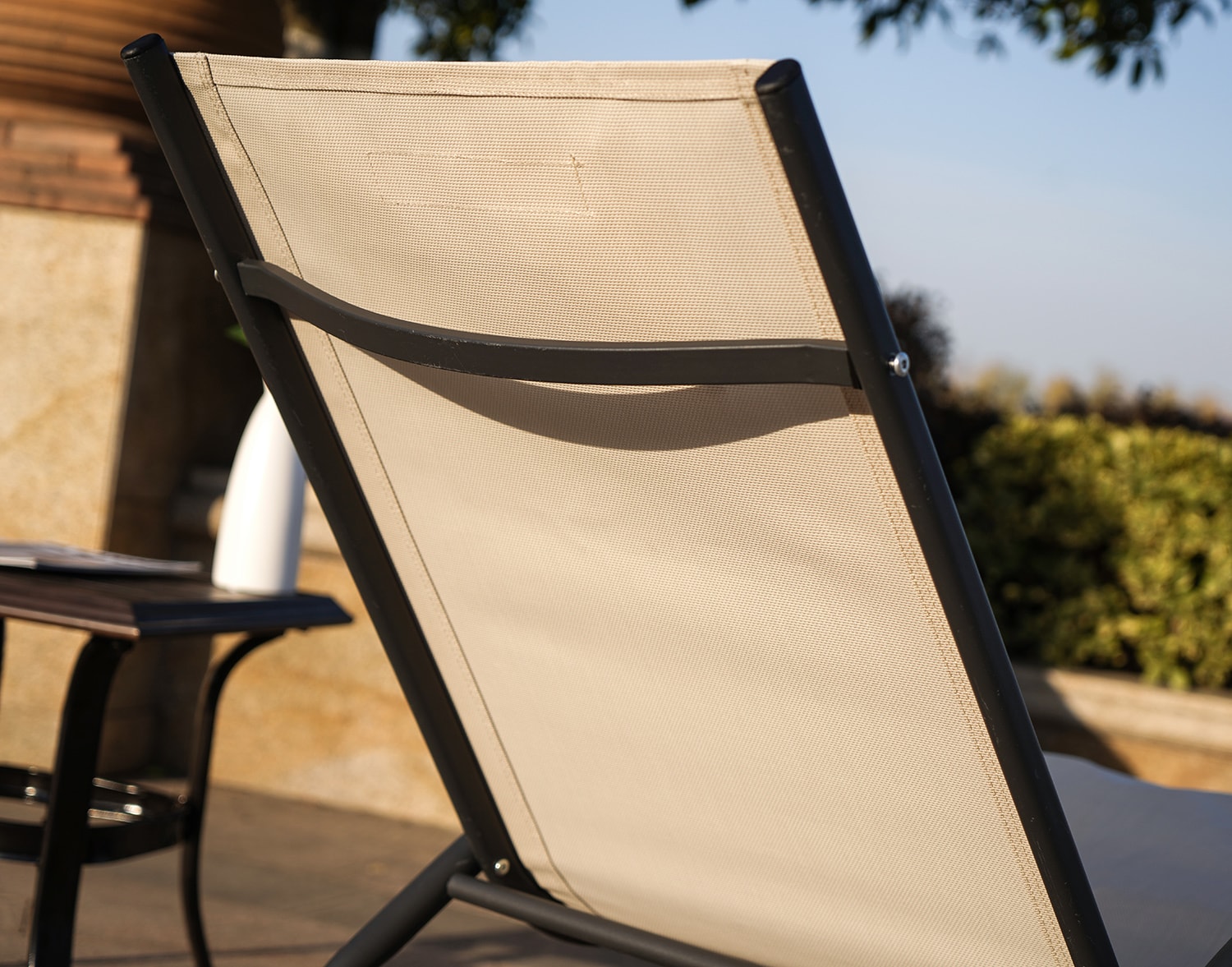 Direct Wicker DWL-008BE Patio-Chairs - View #3