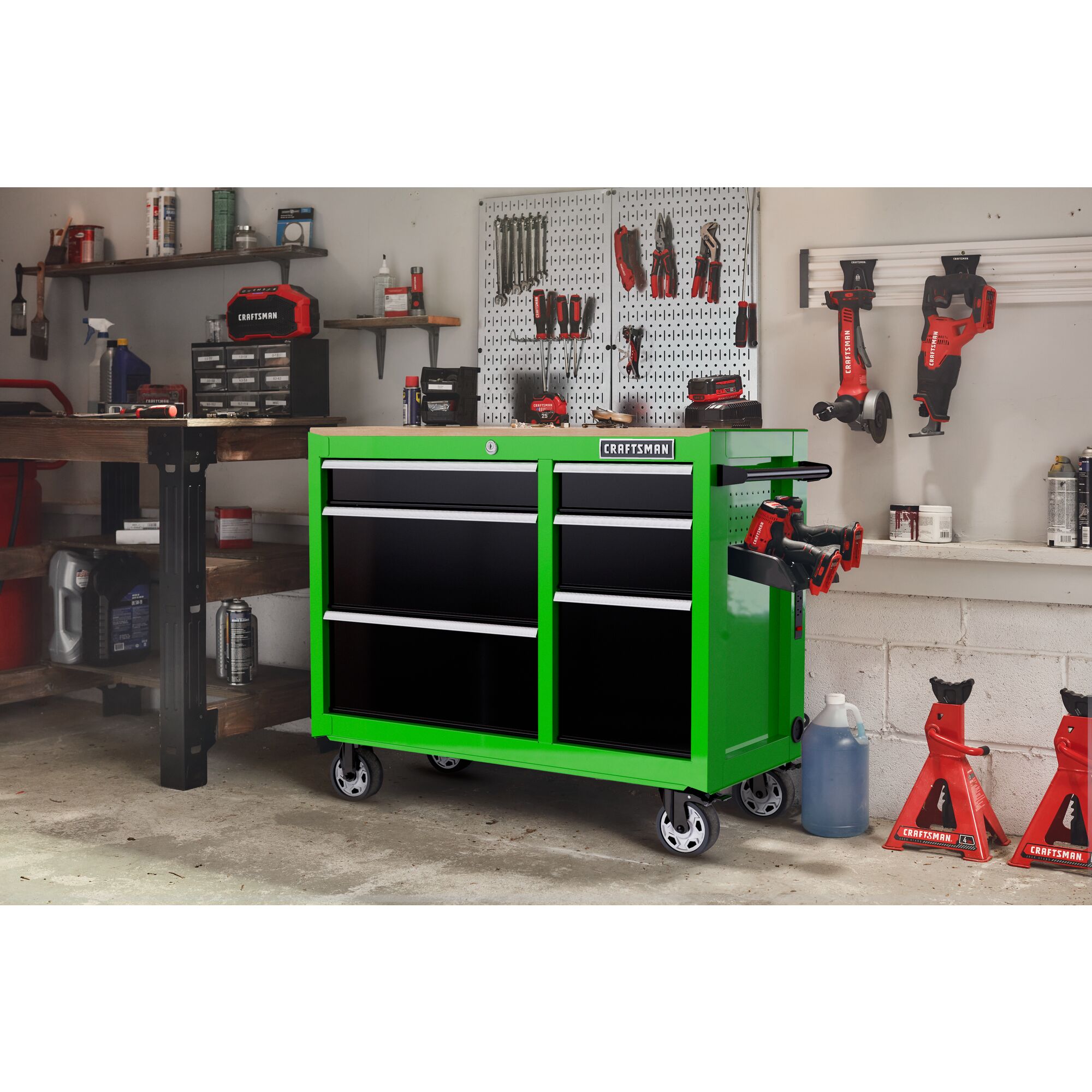 Green craftsman store tool box