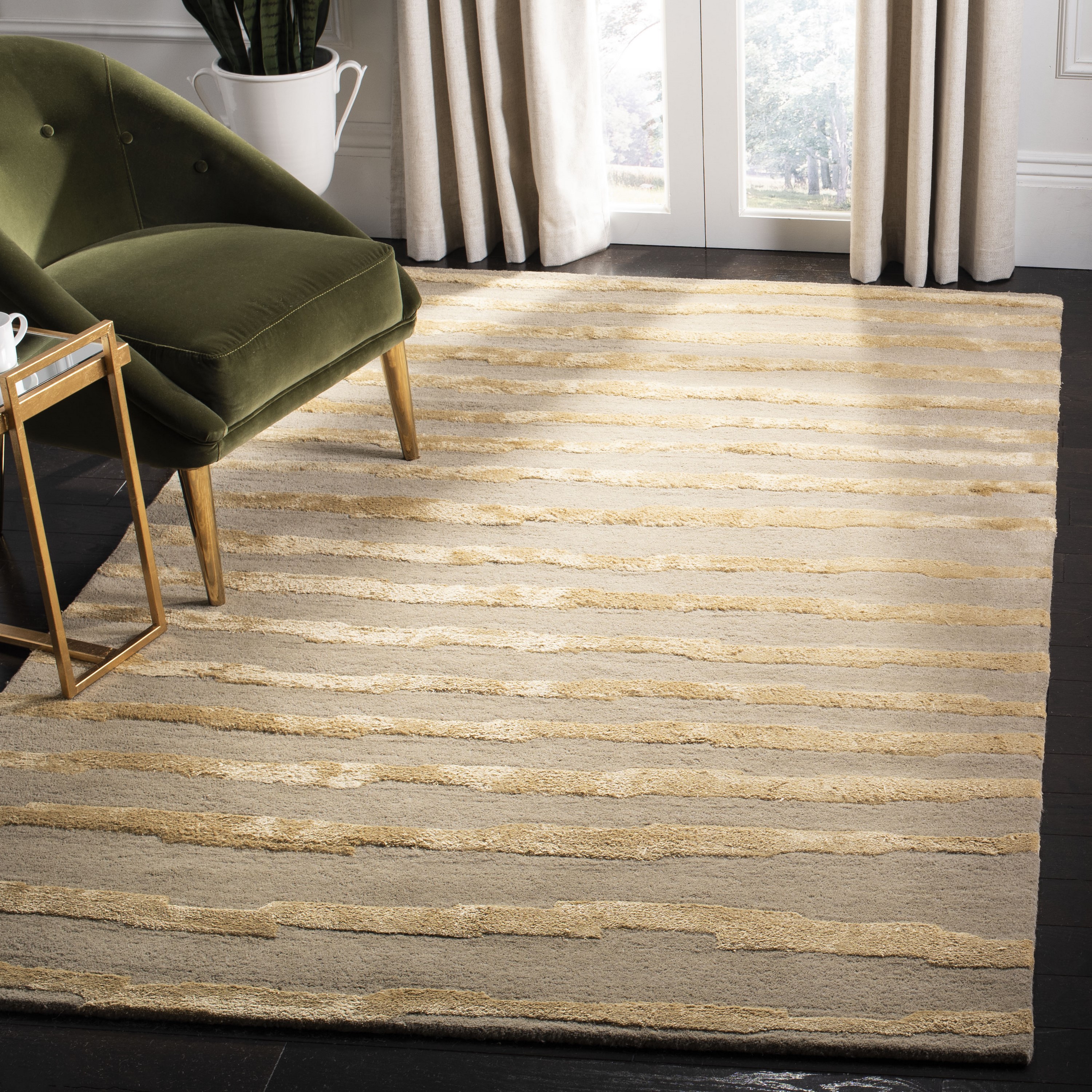 Safavieh SOH519B-5 Soho Lode 5 x 8 (ft) Tufted Wool Beige/Gold Rectangular Indoor Stripe Area rug