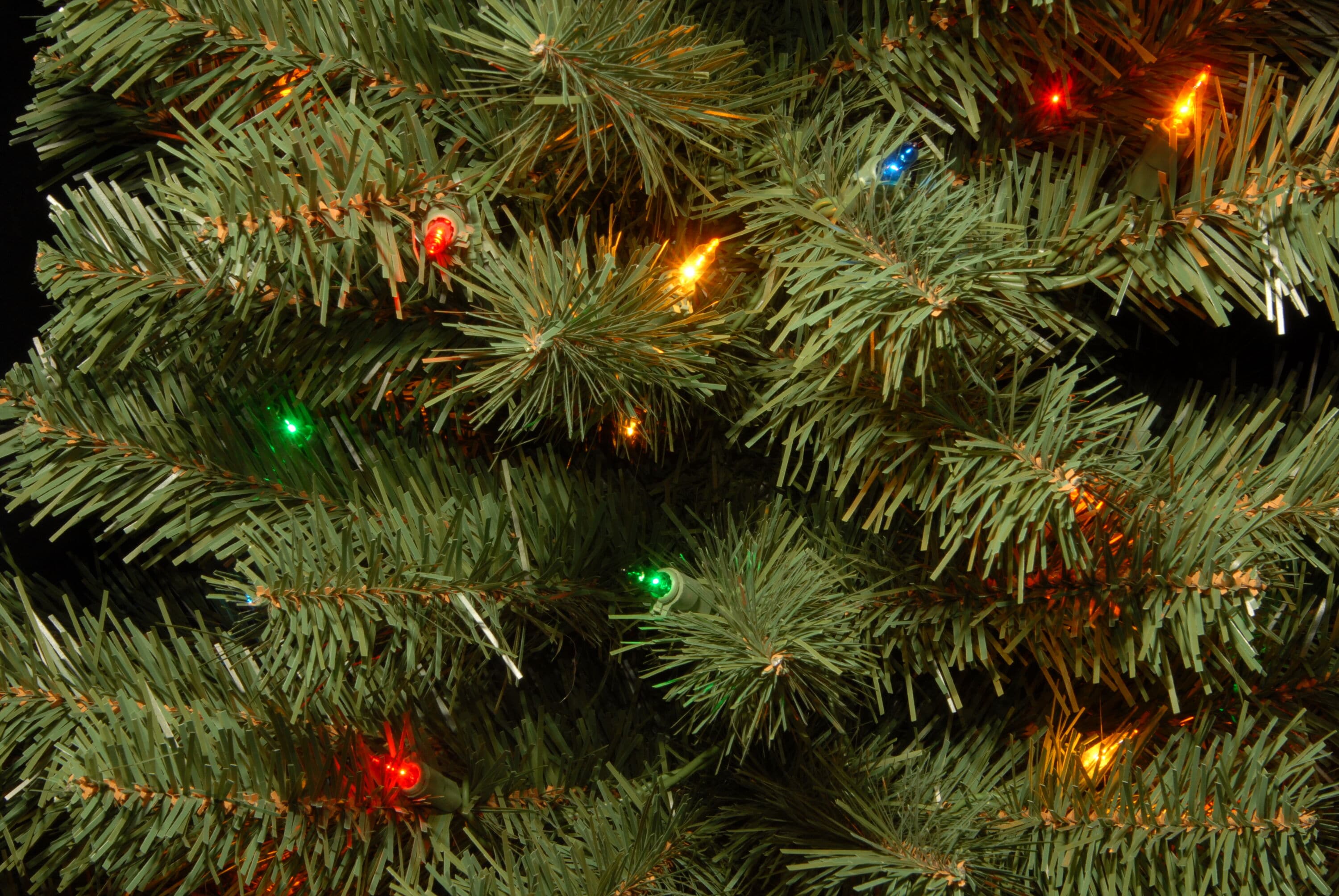 National Tree Company CFG7-303-40 Artificial-Christmas-Trees - View #3