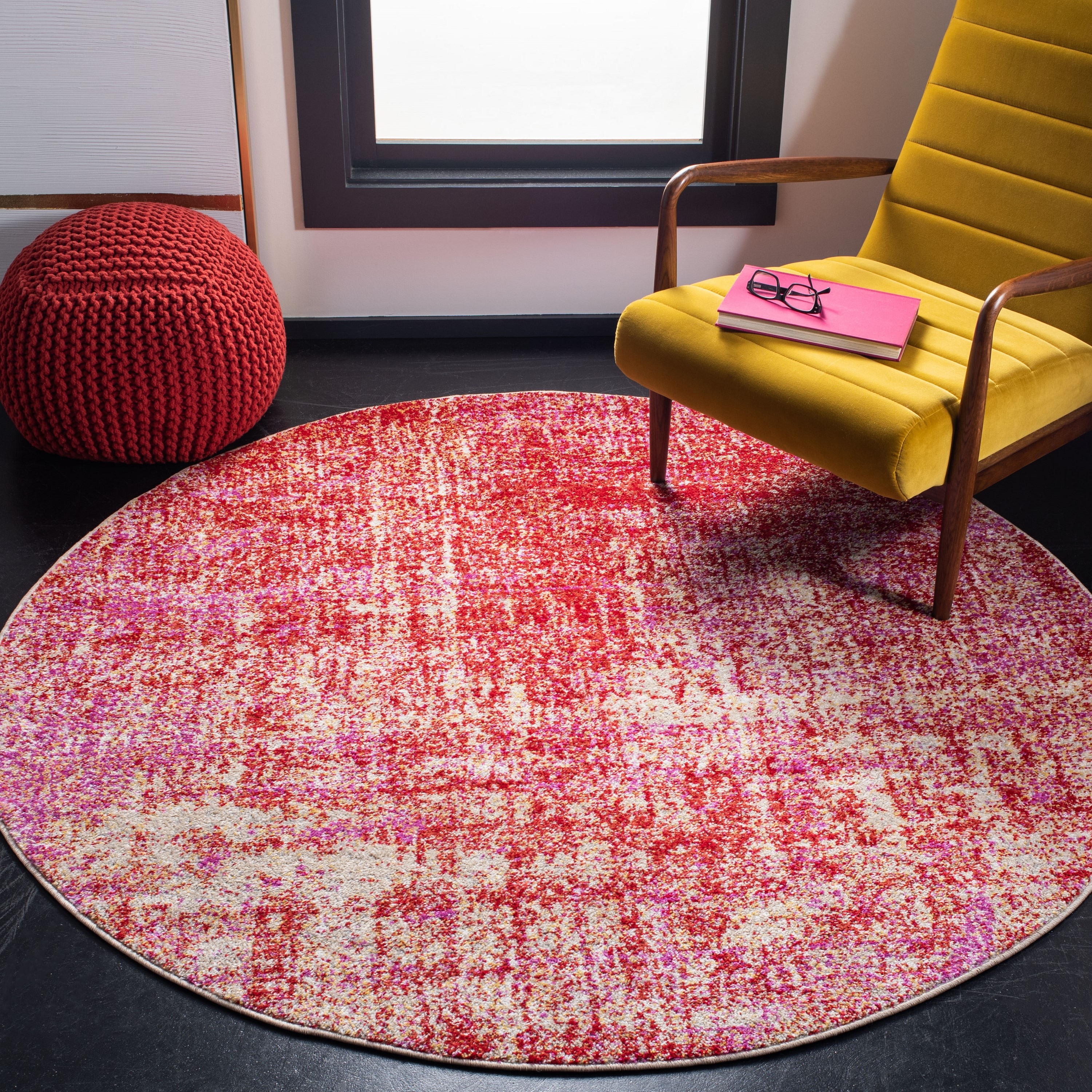 Safavieh ADR207R-6R Adirondack Sansa 6 x 6 (ft) Loomed Polypropylene Red/Gold Round Indoor Distressed/Overdyed Lodge Area rug