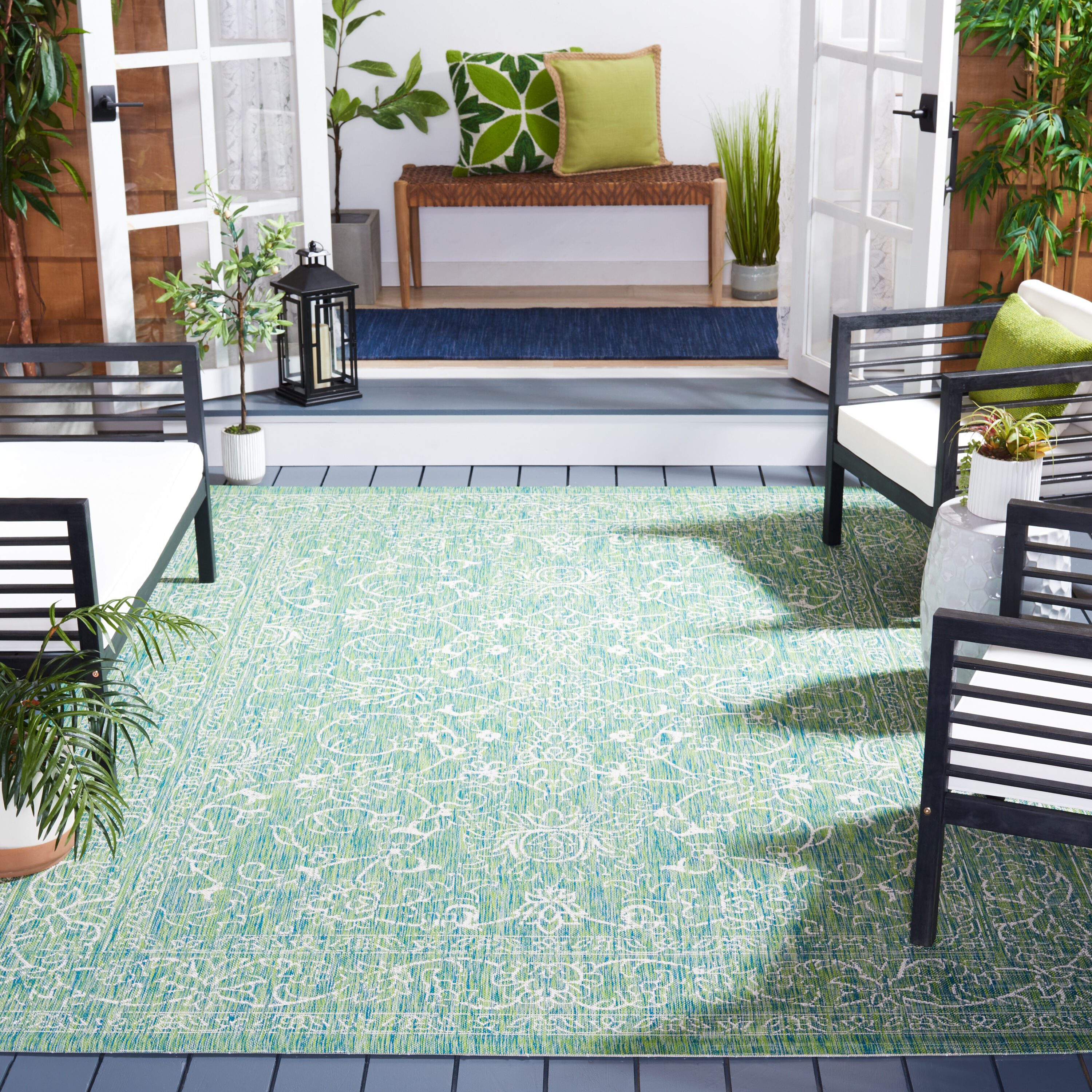 Safavieh CY8680-55721-5SQ Courtyard 5 x 5 (ft) Loomed Synthetic Green/Ivory Square Indoor/Outdoor Floral Tropical Area rug