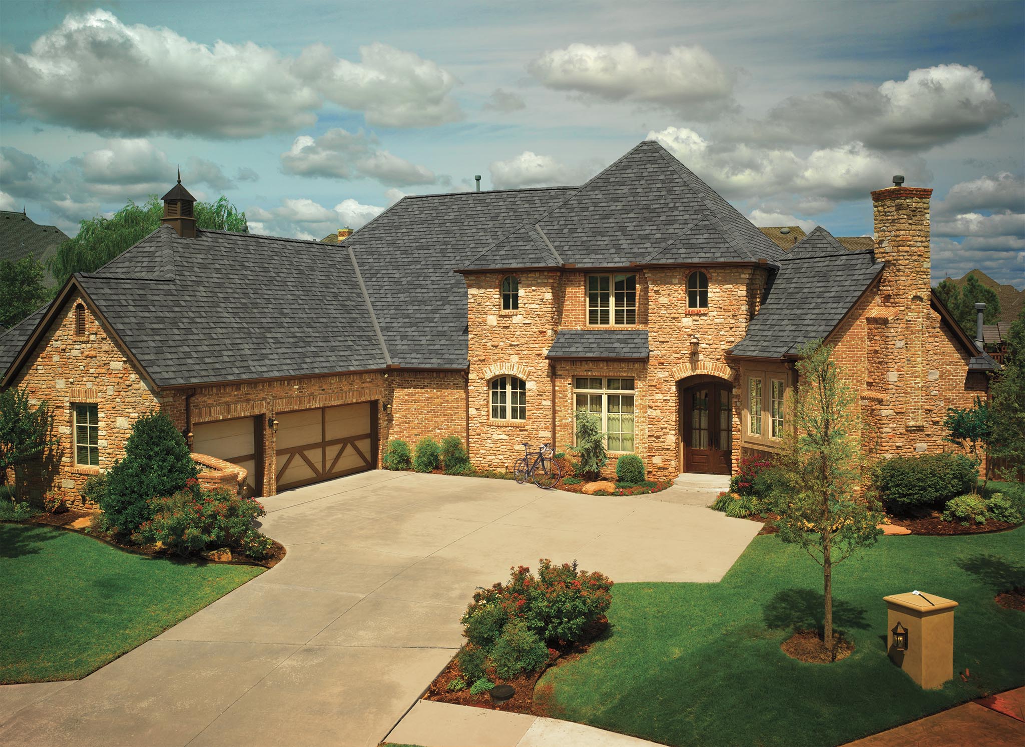 GAF Camelot II Royal Slate Algae Resistant Architectural Roof Shingles ...