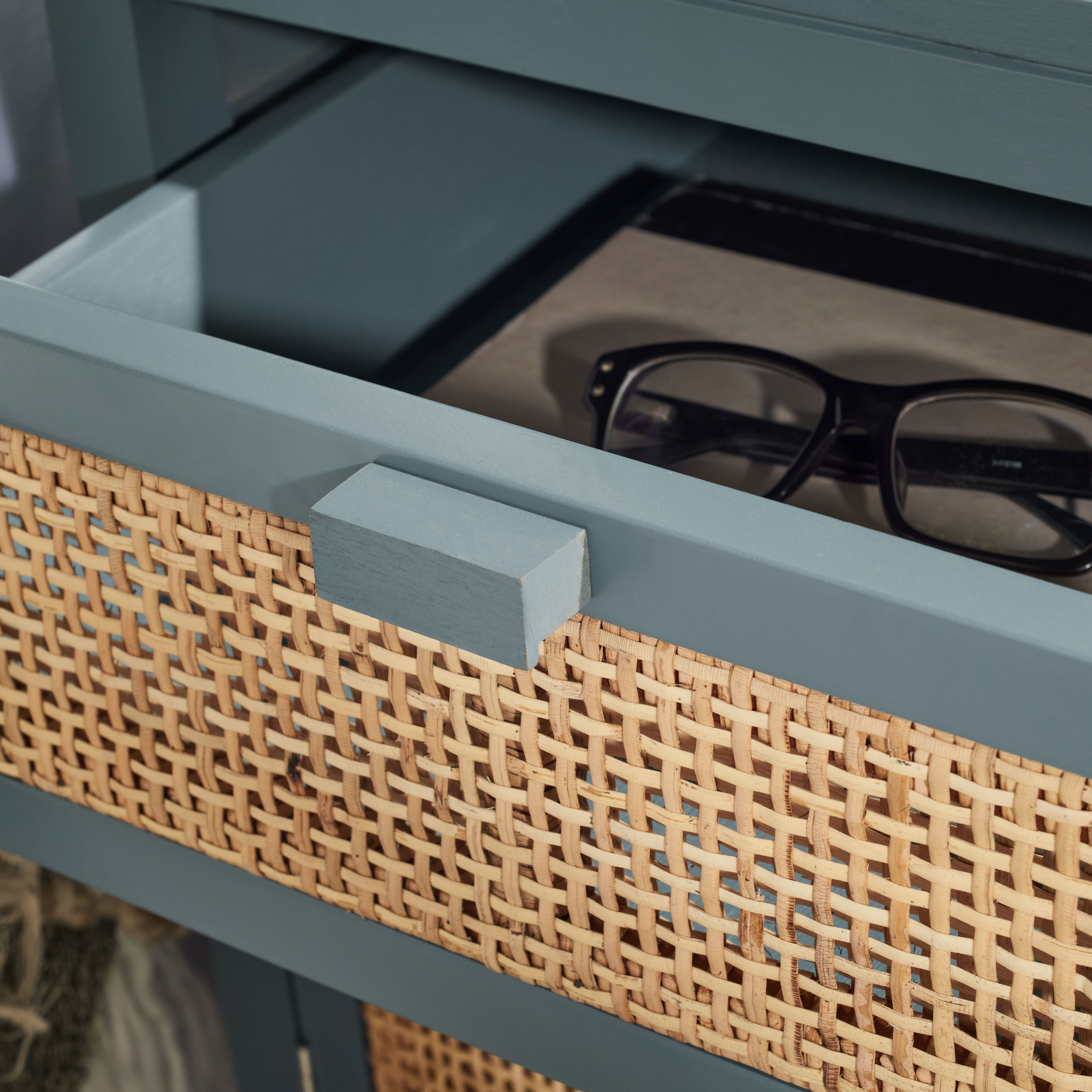 Safavieh NST4003B nightstands - View #3