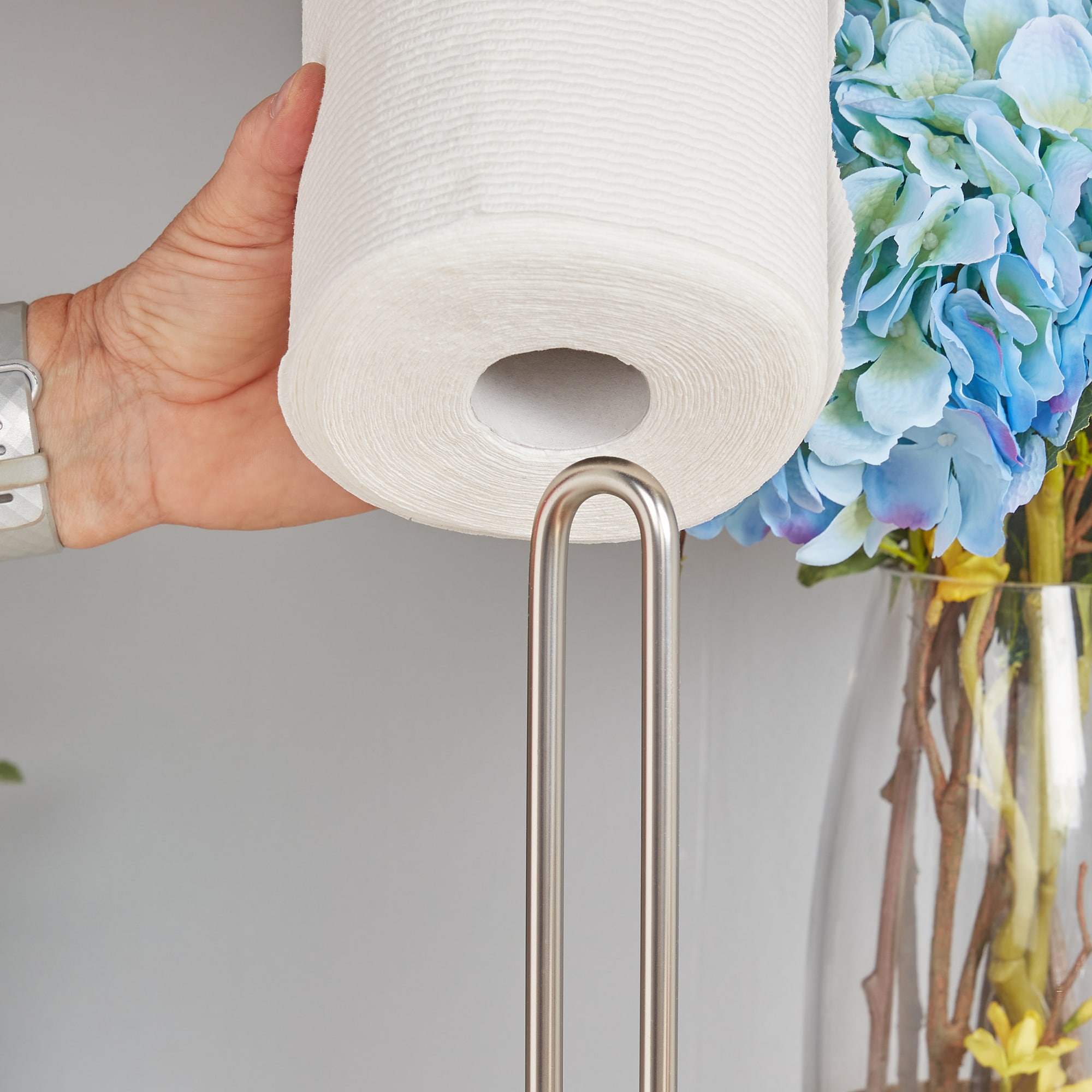 Umbra Nickel Metal Wall-mount Paper Towel Holder