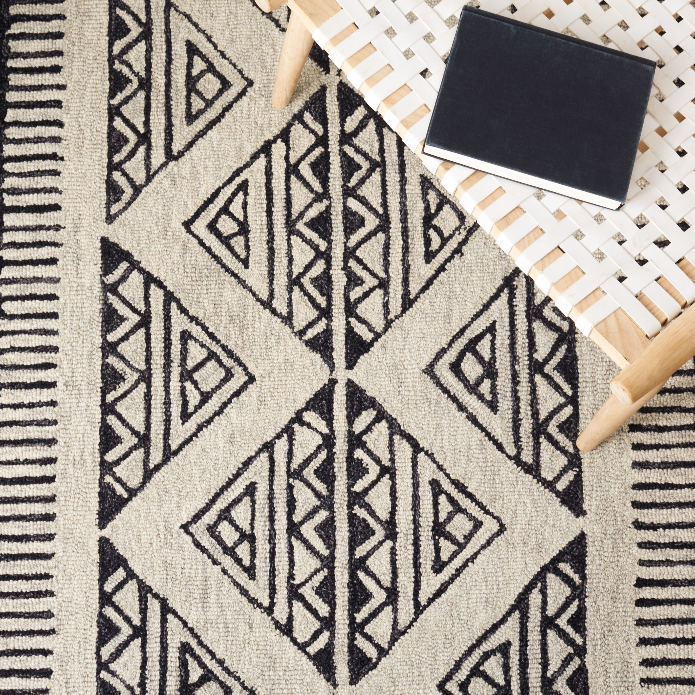 Safavieh MET452Z-29 rugs - View #5
