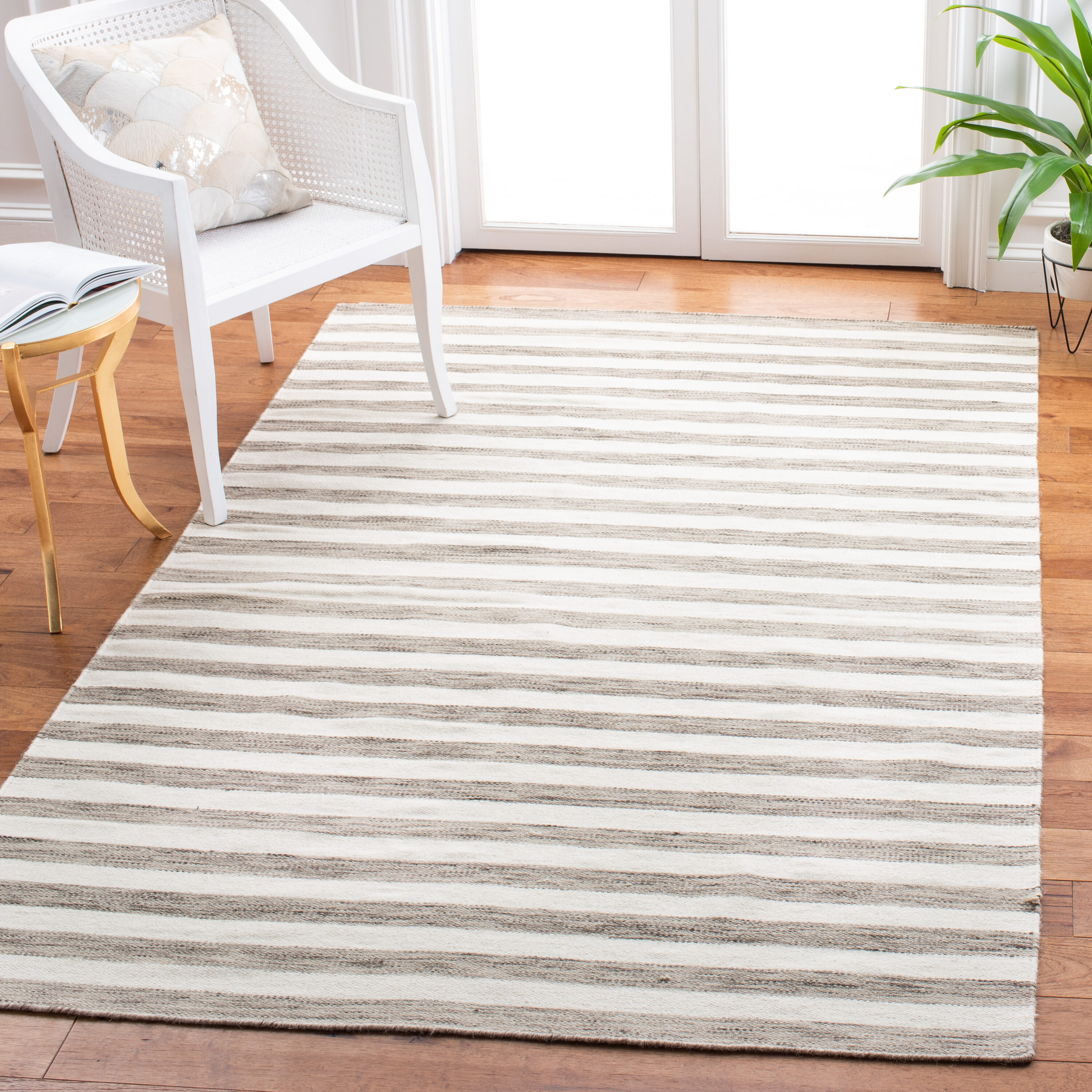  Dhurries 575 Brown/Ivory Contemporary 5ft x 8ft Medium Rectangle Rug