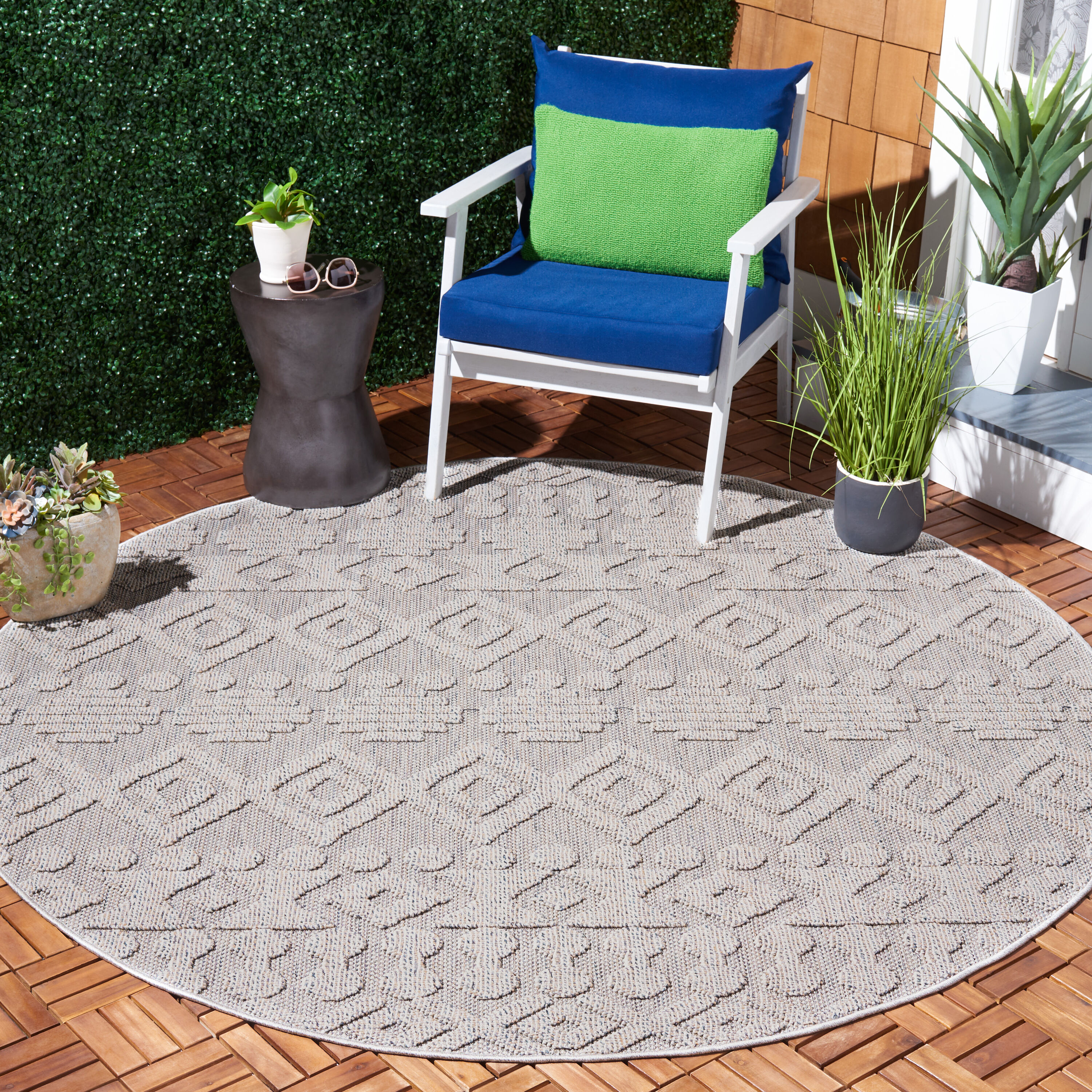 Safavieh - Global 214F Grey/Ivory 7 x 7 Round Area rug