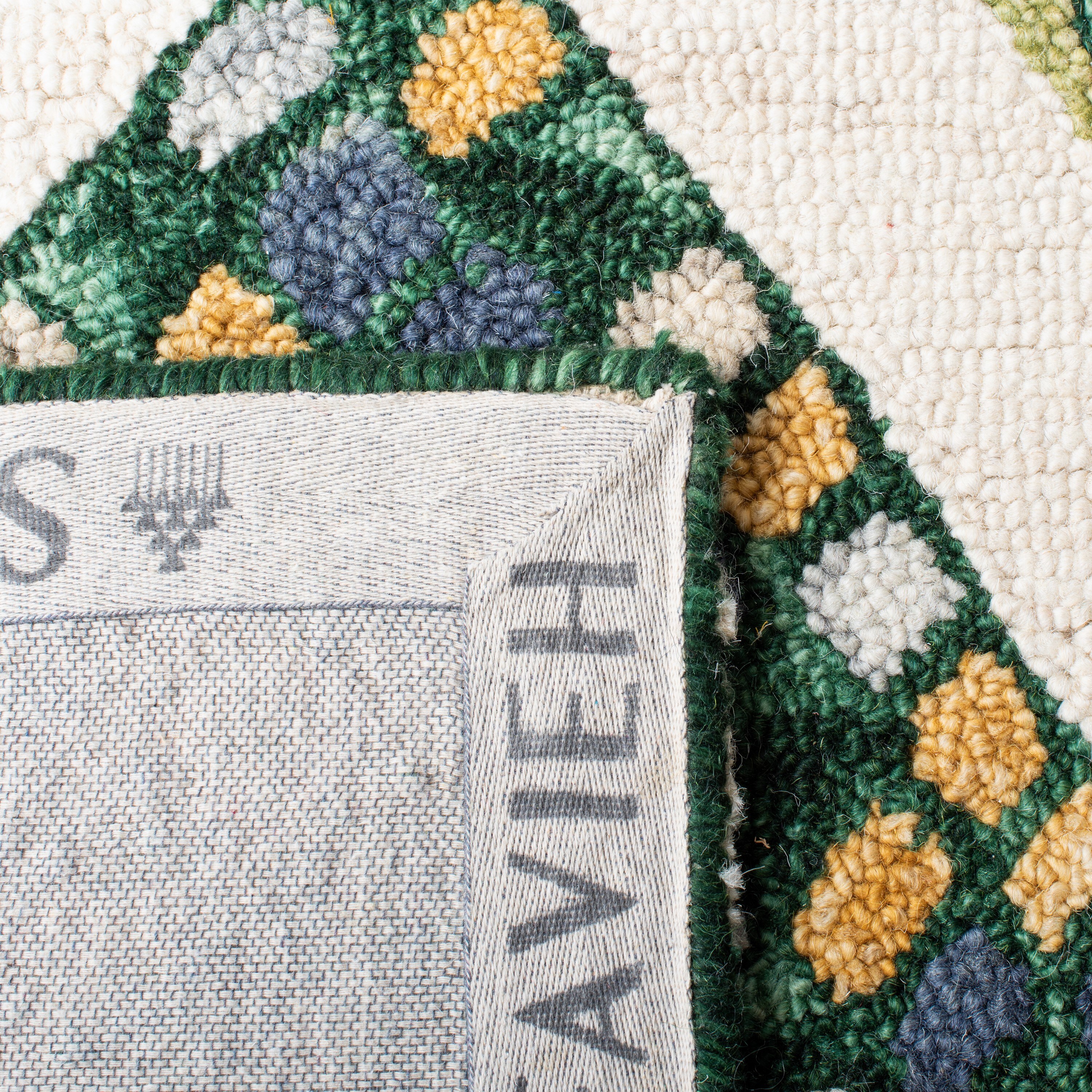 Safavieh APN702Y-8 rugs - View #7