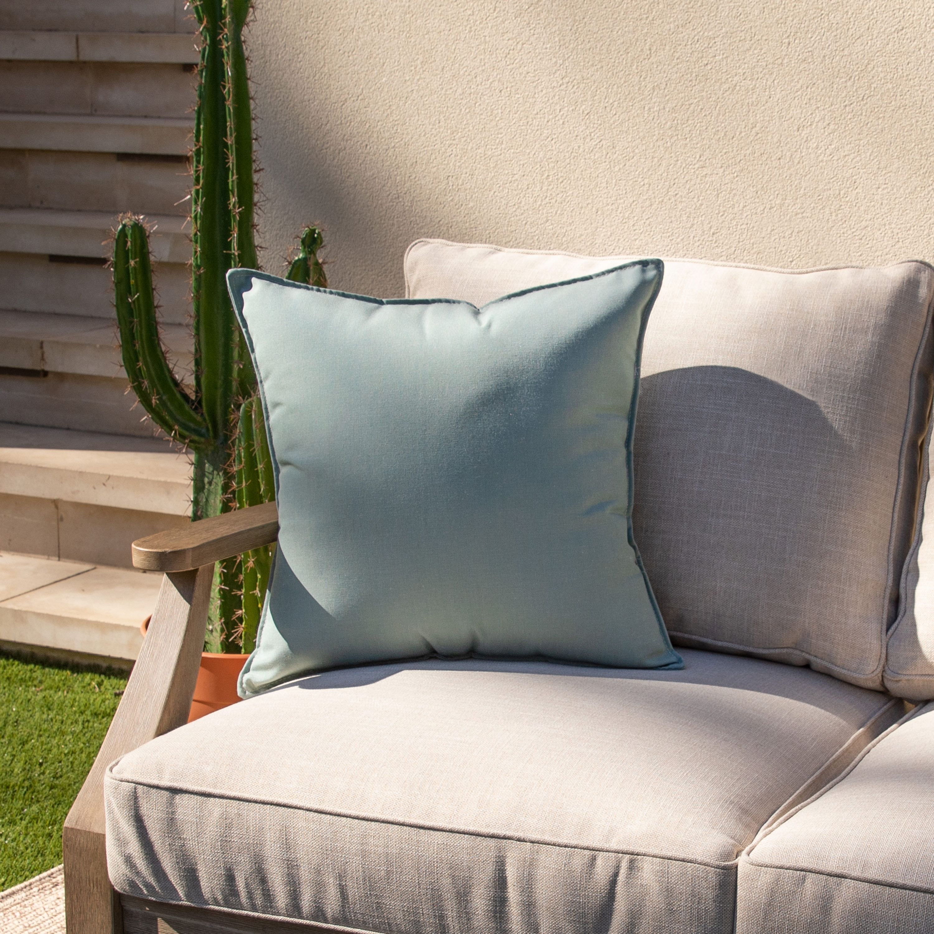 Mozaic Company Sunbrella Bench Cushion Corded - 60''X19''X3'', Blue