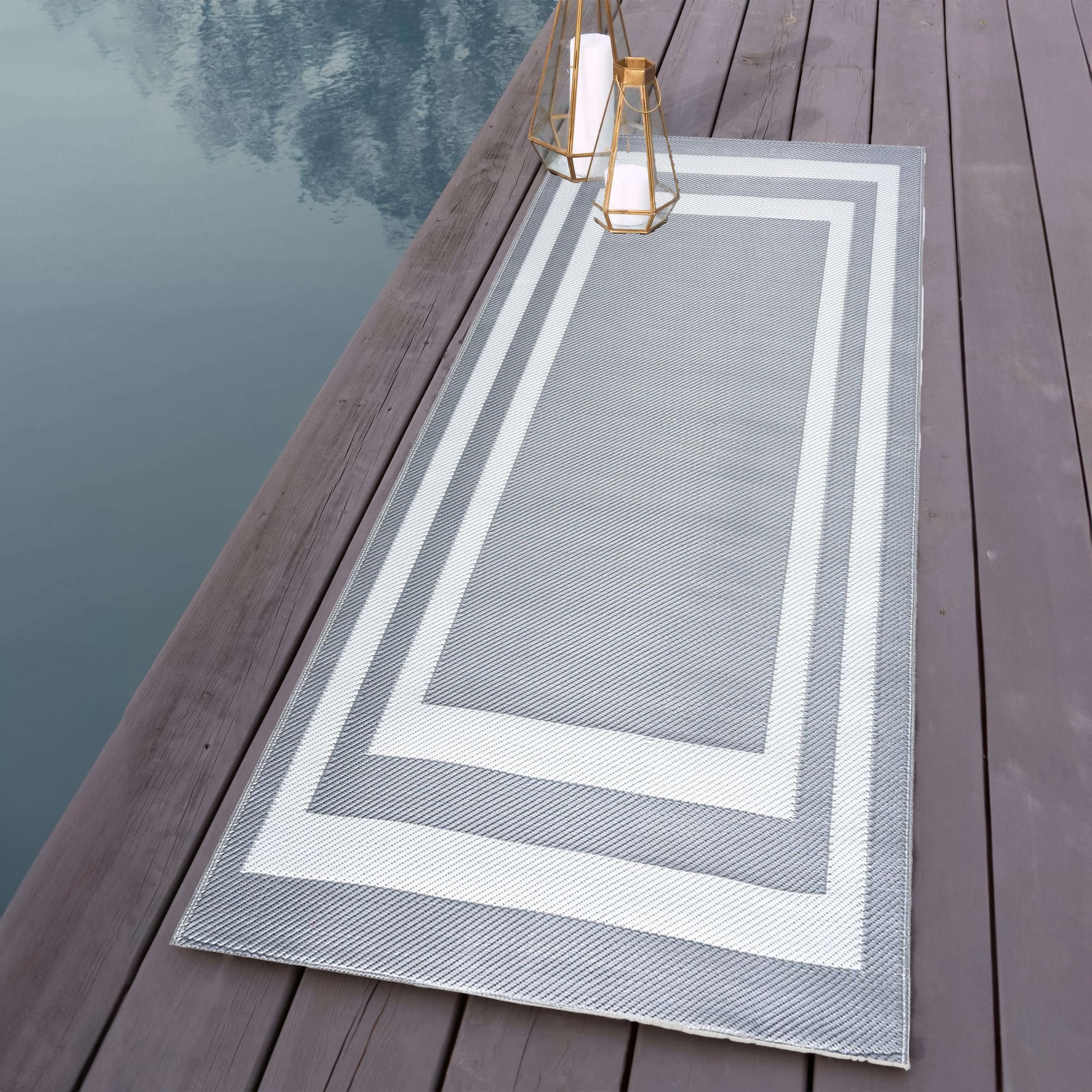Playa Rug PLY-R-PRS-GW-2X6 2 x 6 (ft) Knotted Polypropylene Paris-GrayWhite Rectangular Indoor/Outdoor Geometric Area rug
