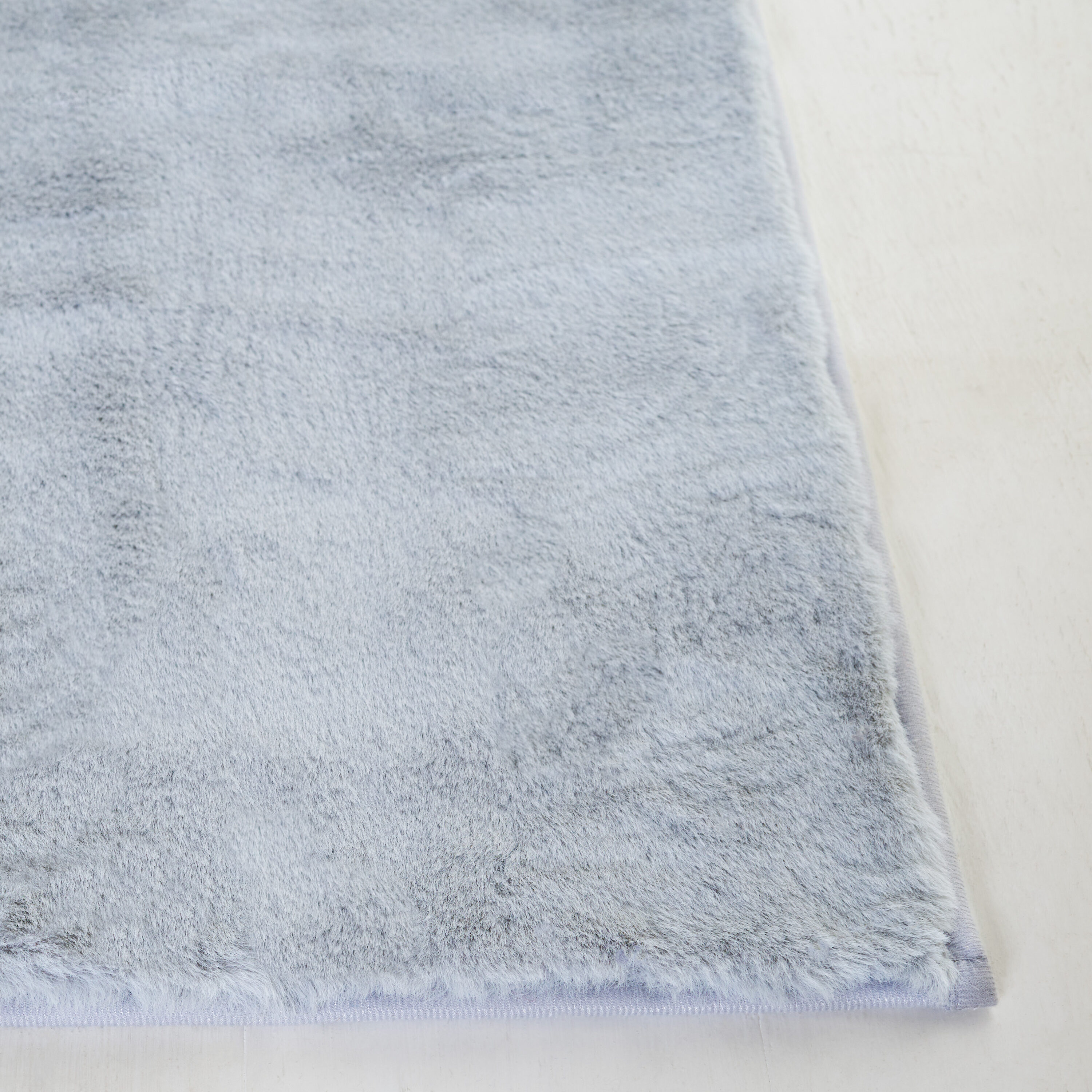 Safavieh FRF976G-28 rugs - View #3