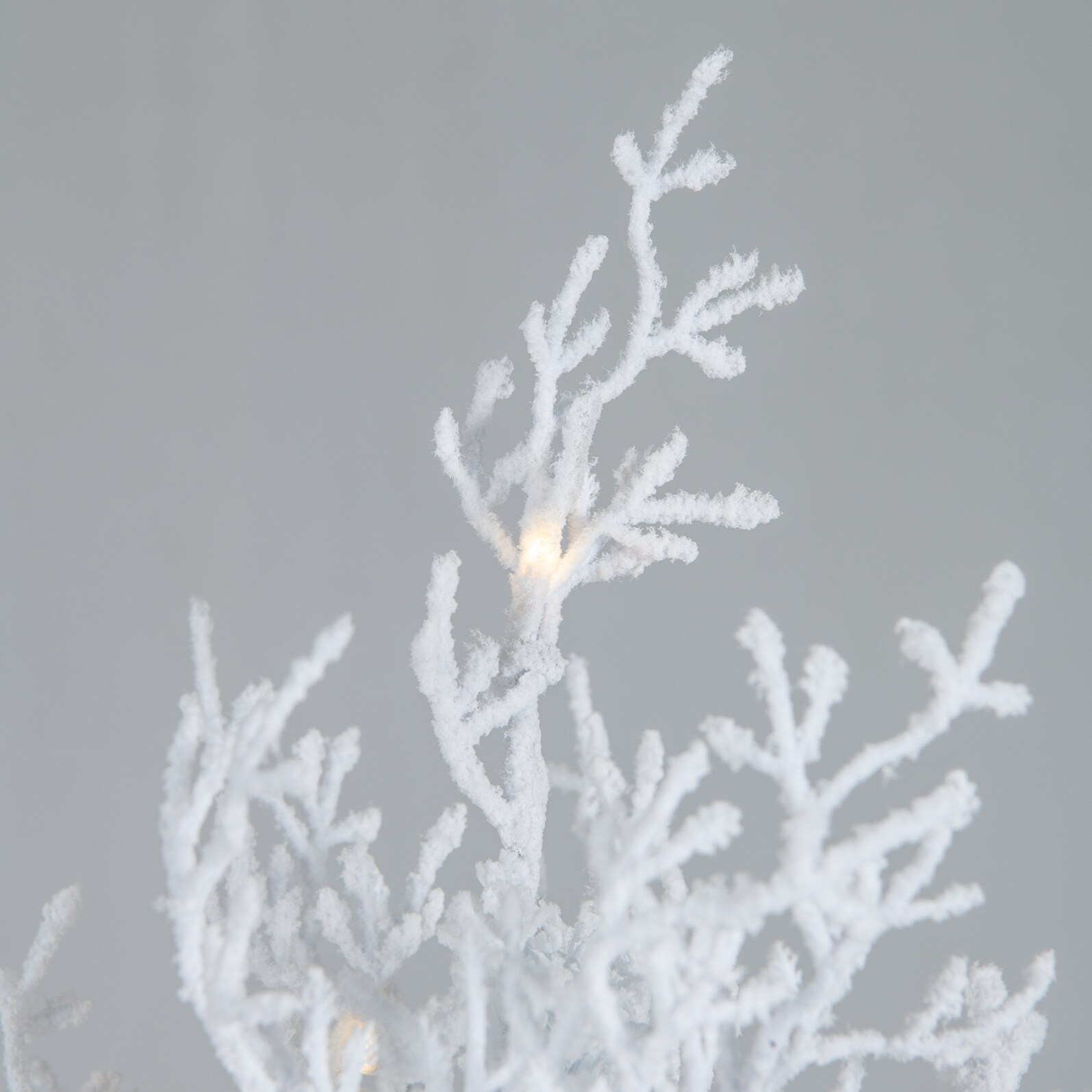 LIVIZA HYJ24586US Artificial-Christmas-Trees - View #7