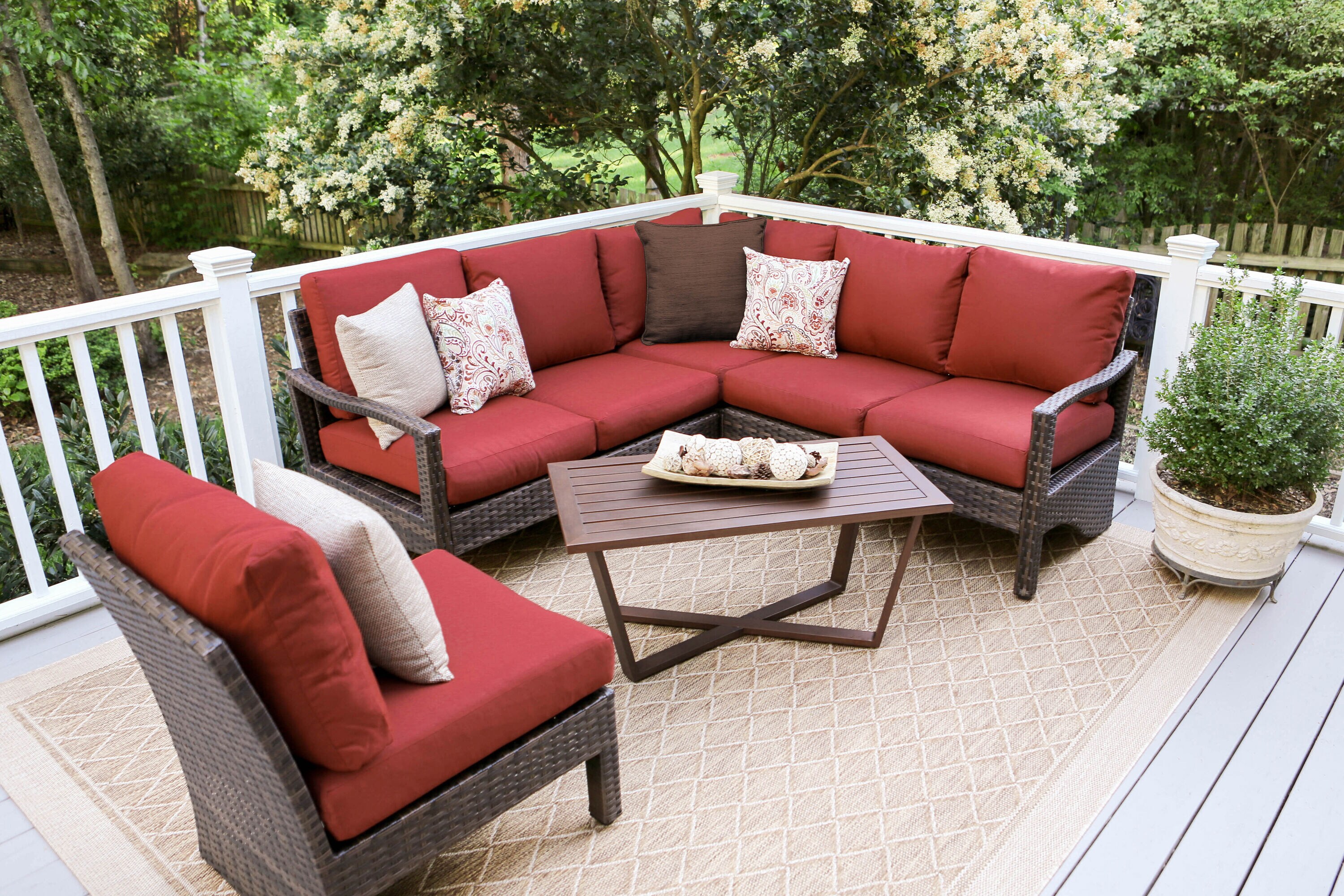Leisure Made 437409-RED Patio-Sofas-Daybeds - View #4